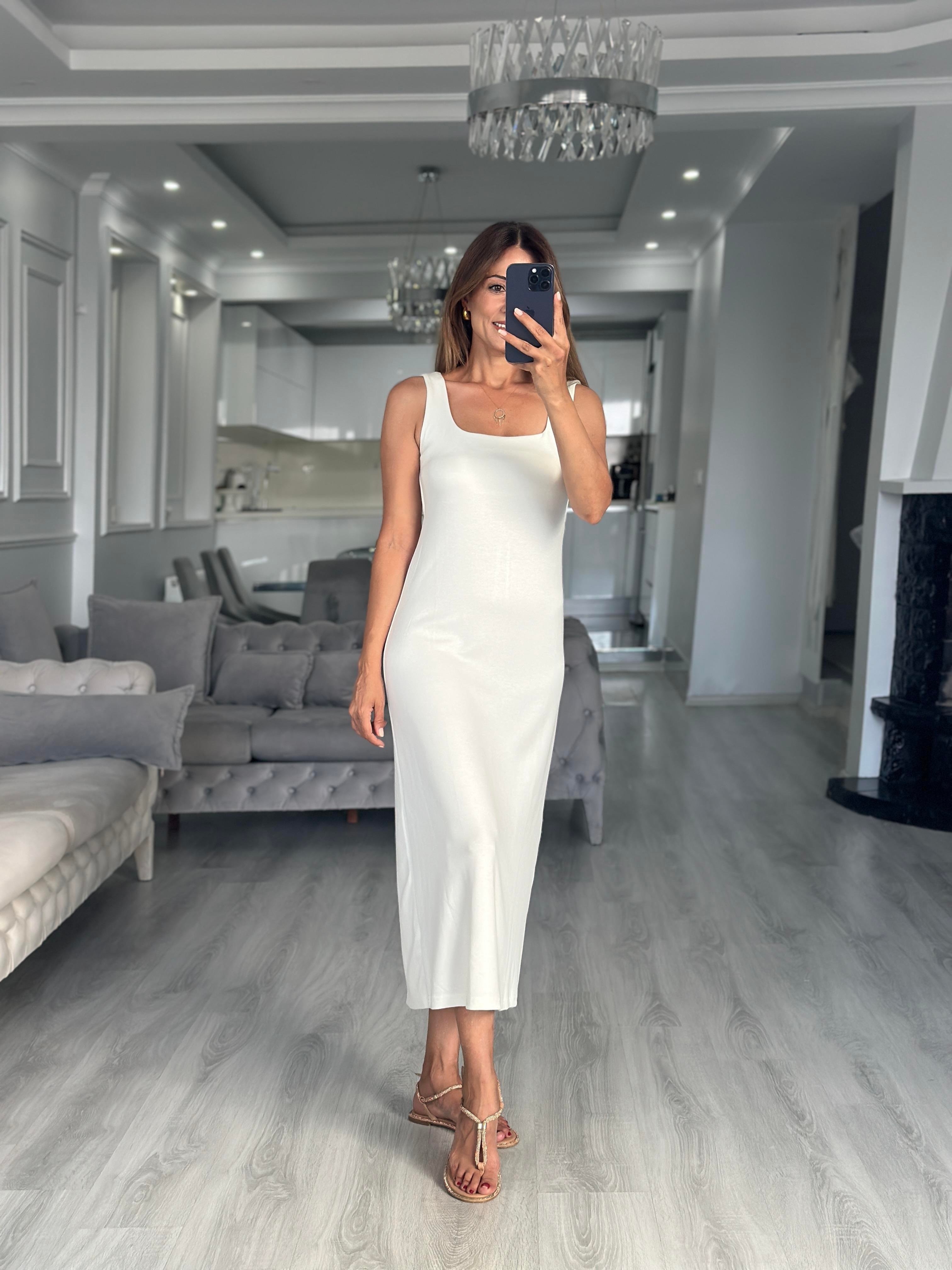 Beyaz Kare Yaka Düz Basic Midi Boy Kadın Elbise 