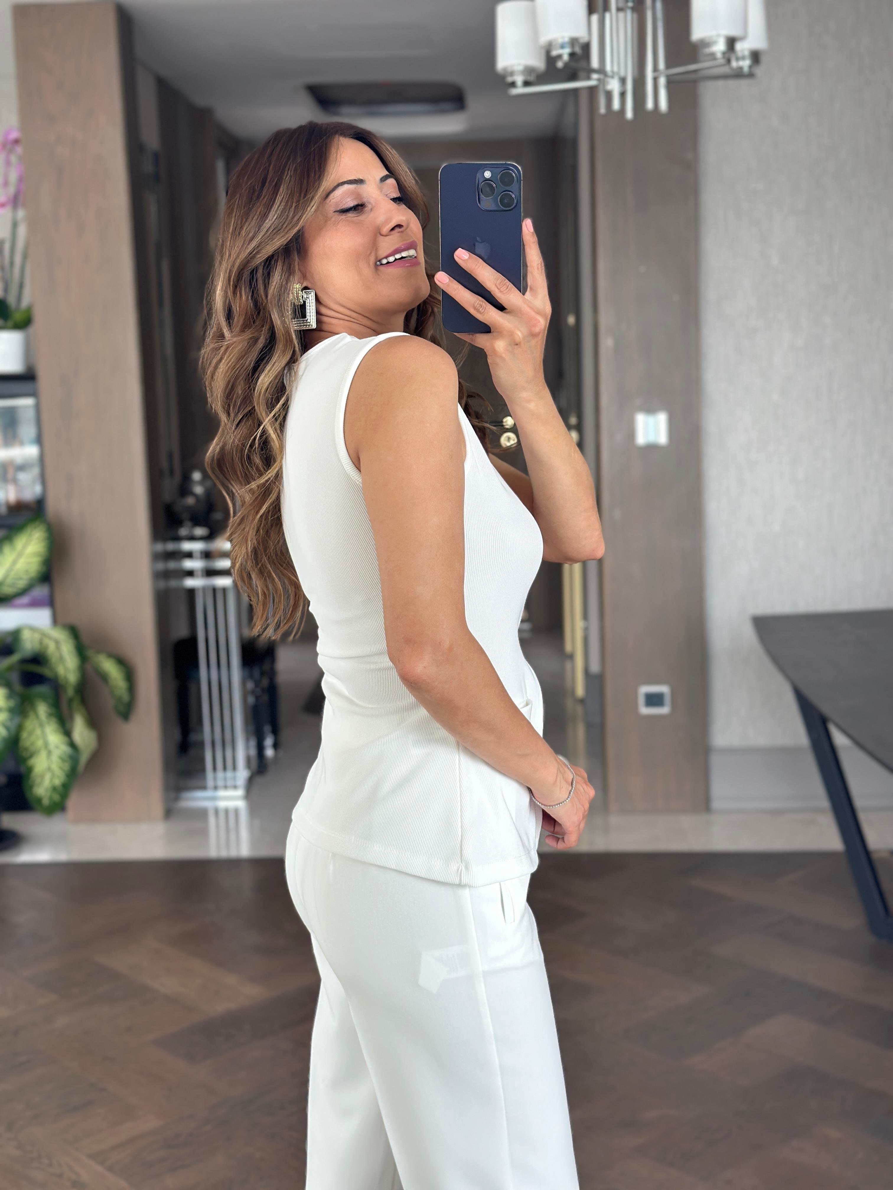 Beyaz Sıfır Kol Güneş Serisi Ottoman Kadın Bluz