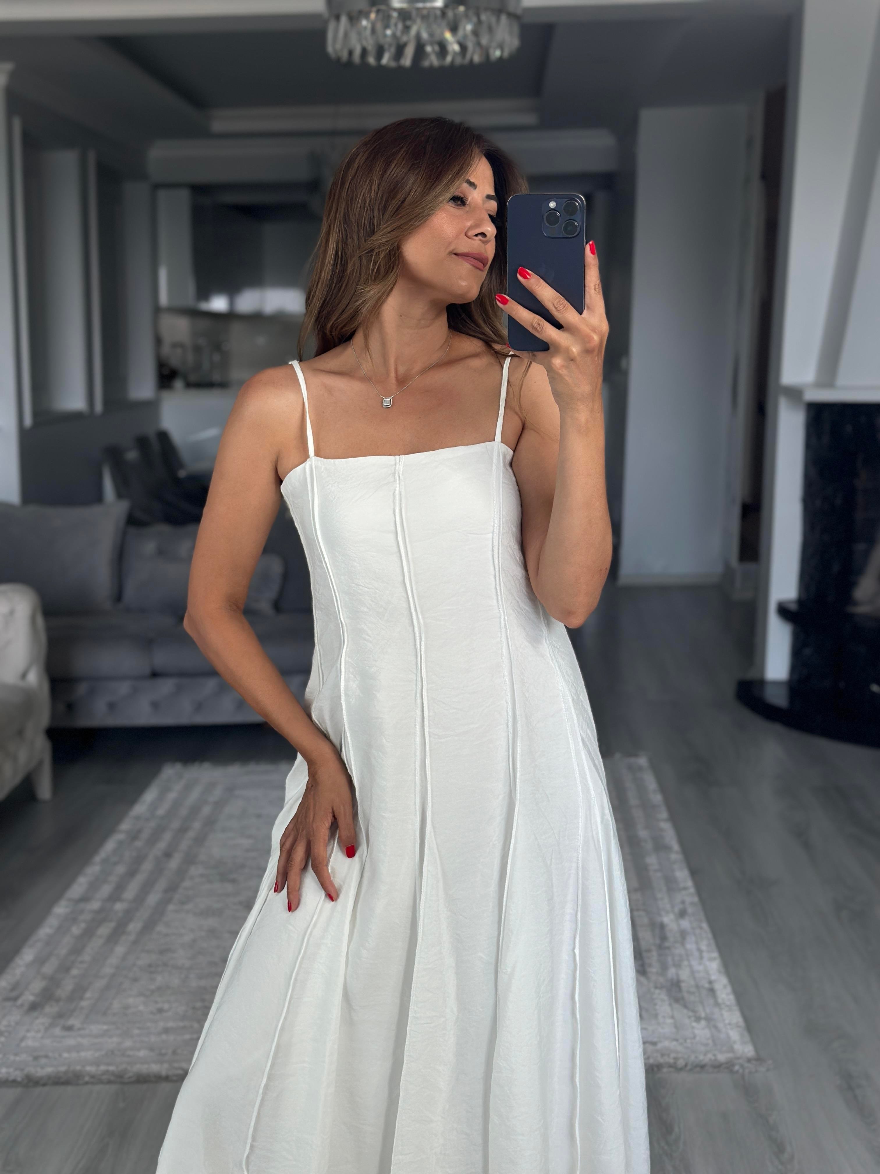Beyaz Straplez Yaka İnce Askılı Midi Boy Kadın Elbise