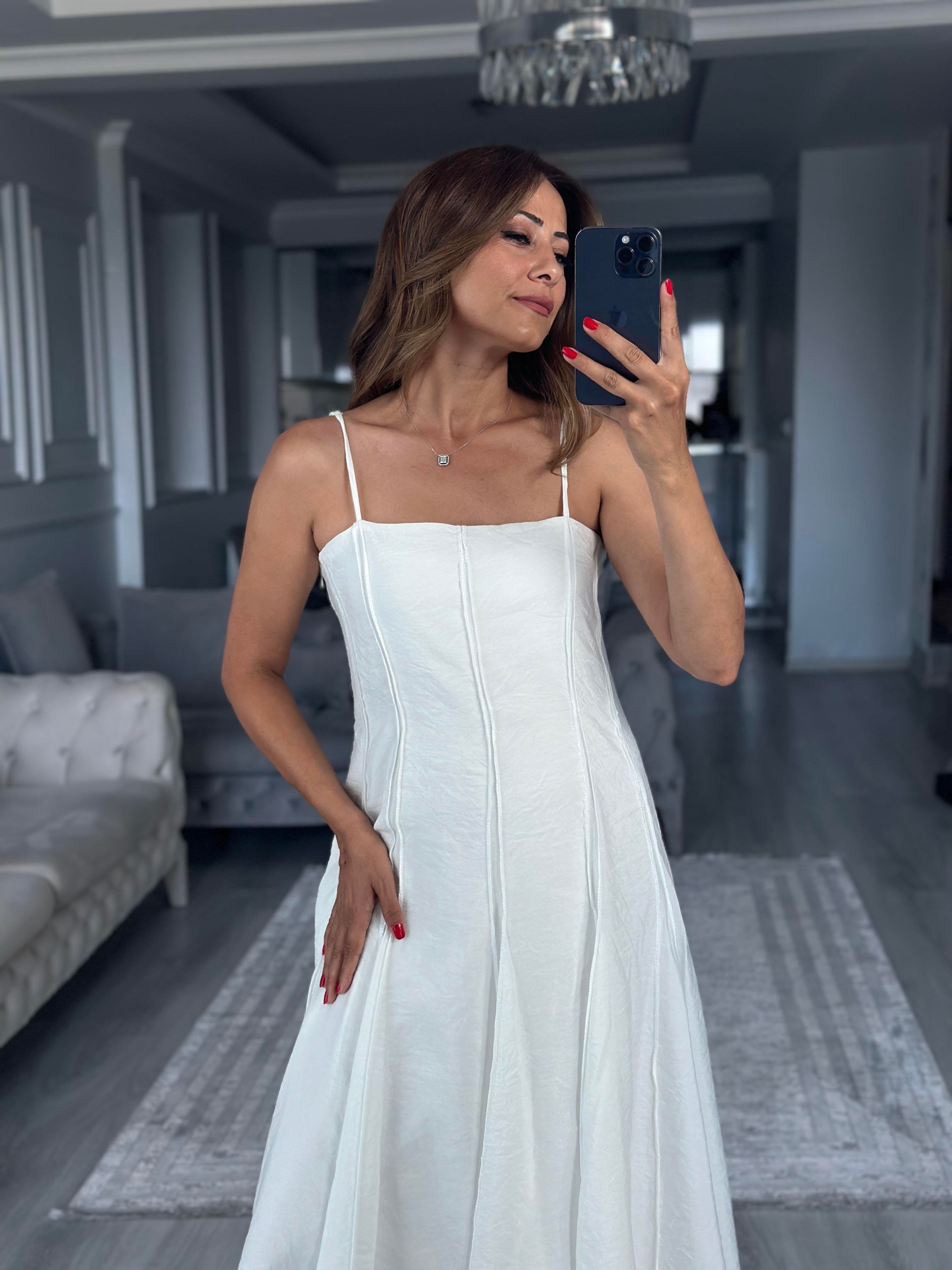 Beyaz Straplez Yaka İnce Askılı Midi Boy Kadın Elbise