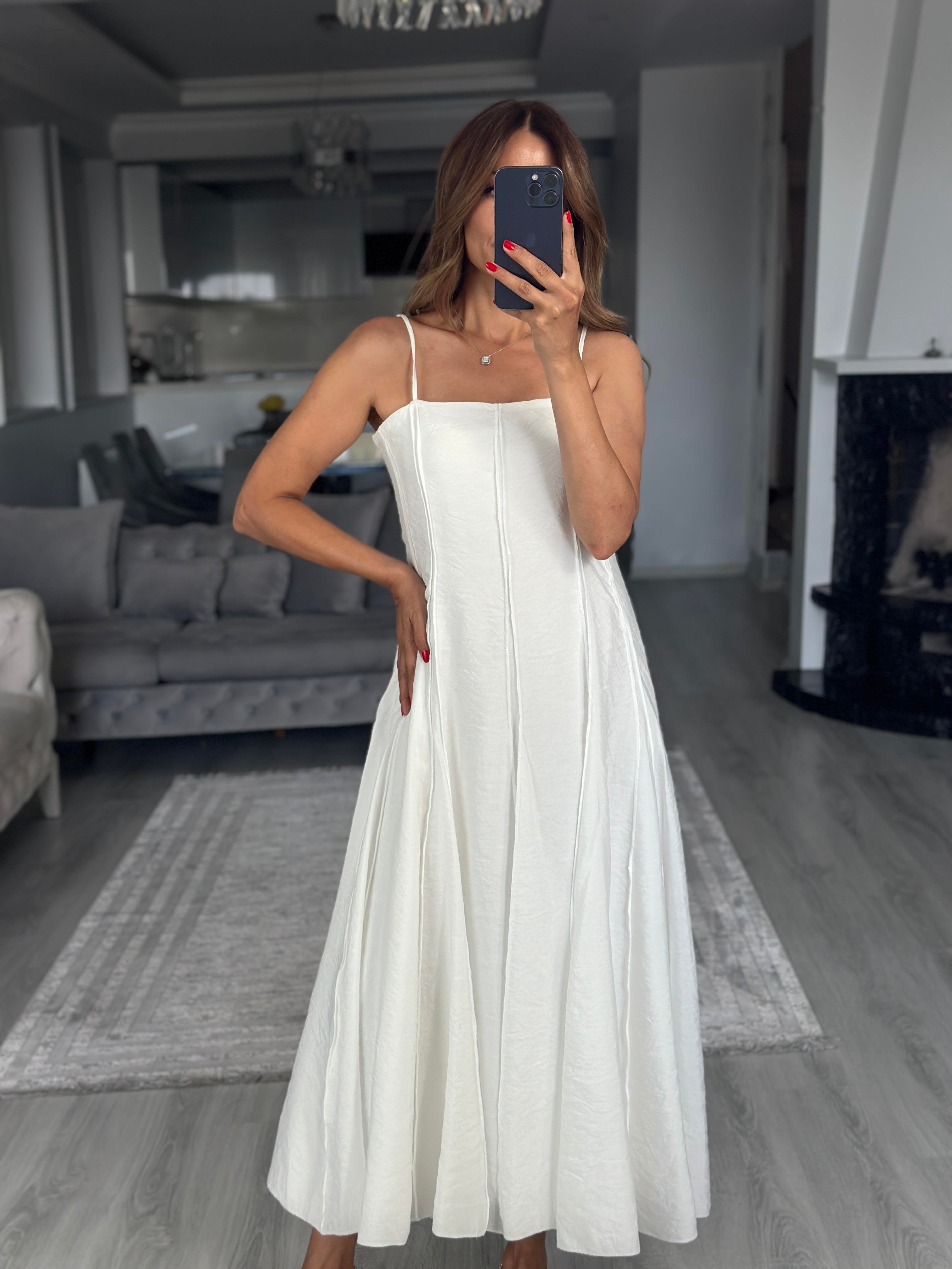 Beyaz Straplez Yaka İnce Askılı Midi Boy Kadın Elbise