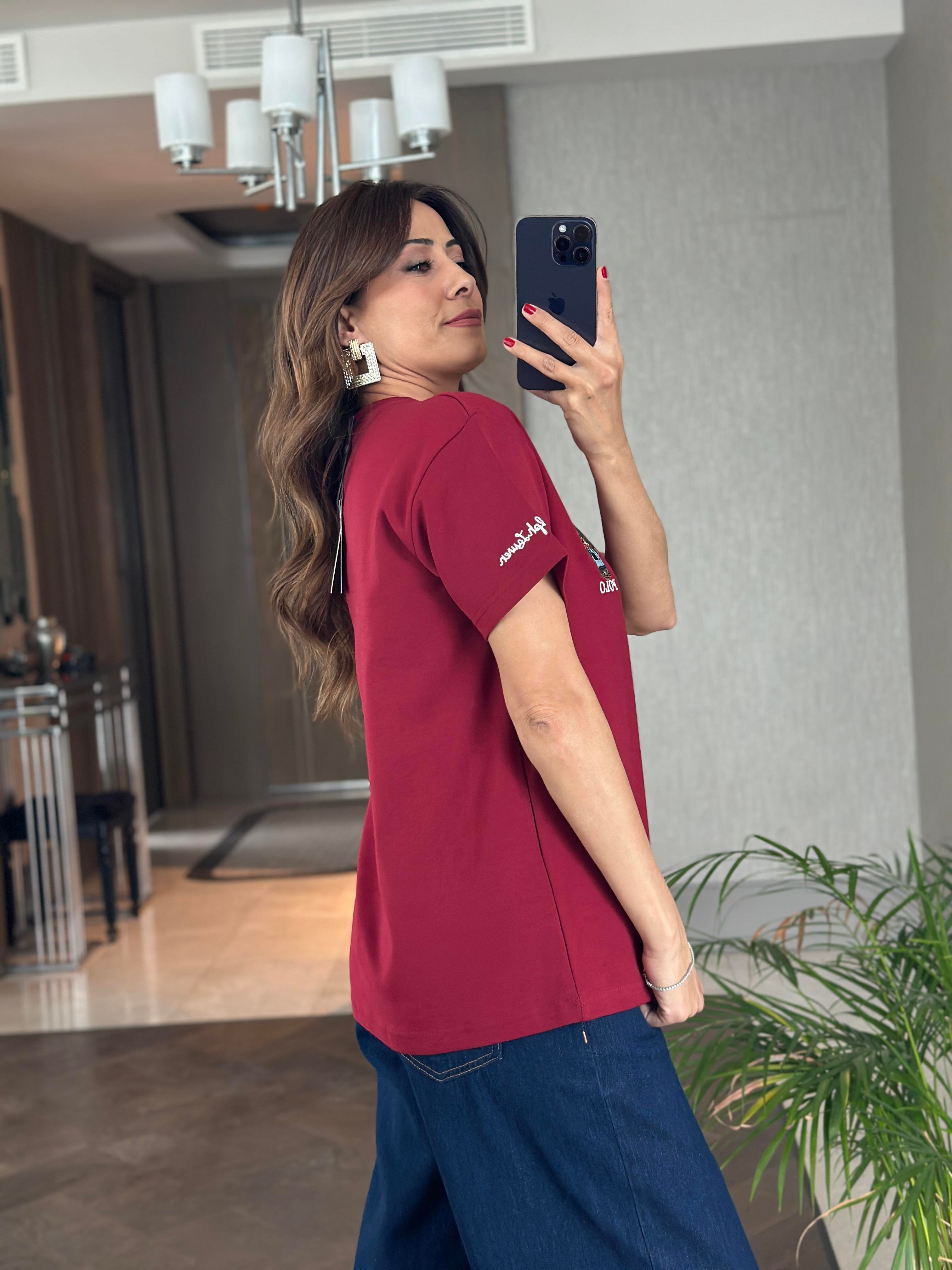 Bordo Bisiklet Yaka Kol Ucu Yazı Nakışlı  Ayıcık RL Kadın T-Shirt 