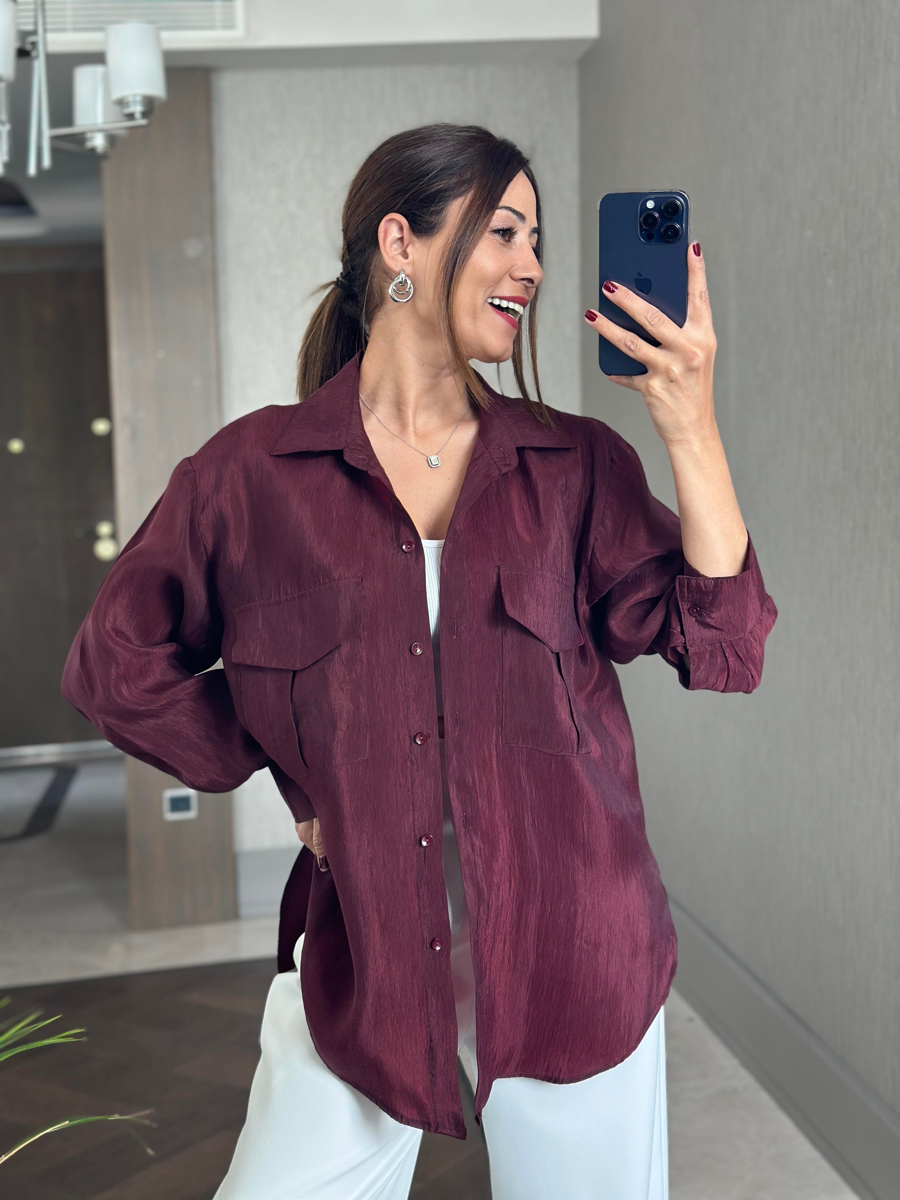 Bordo Cepleri Kapaklı Uzun Kol Kadın Saten Gömlek