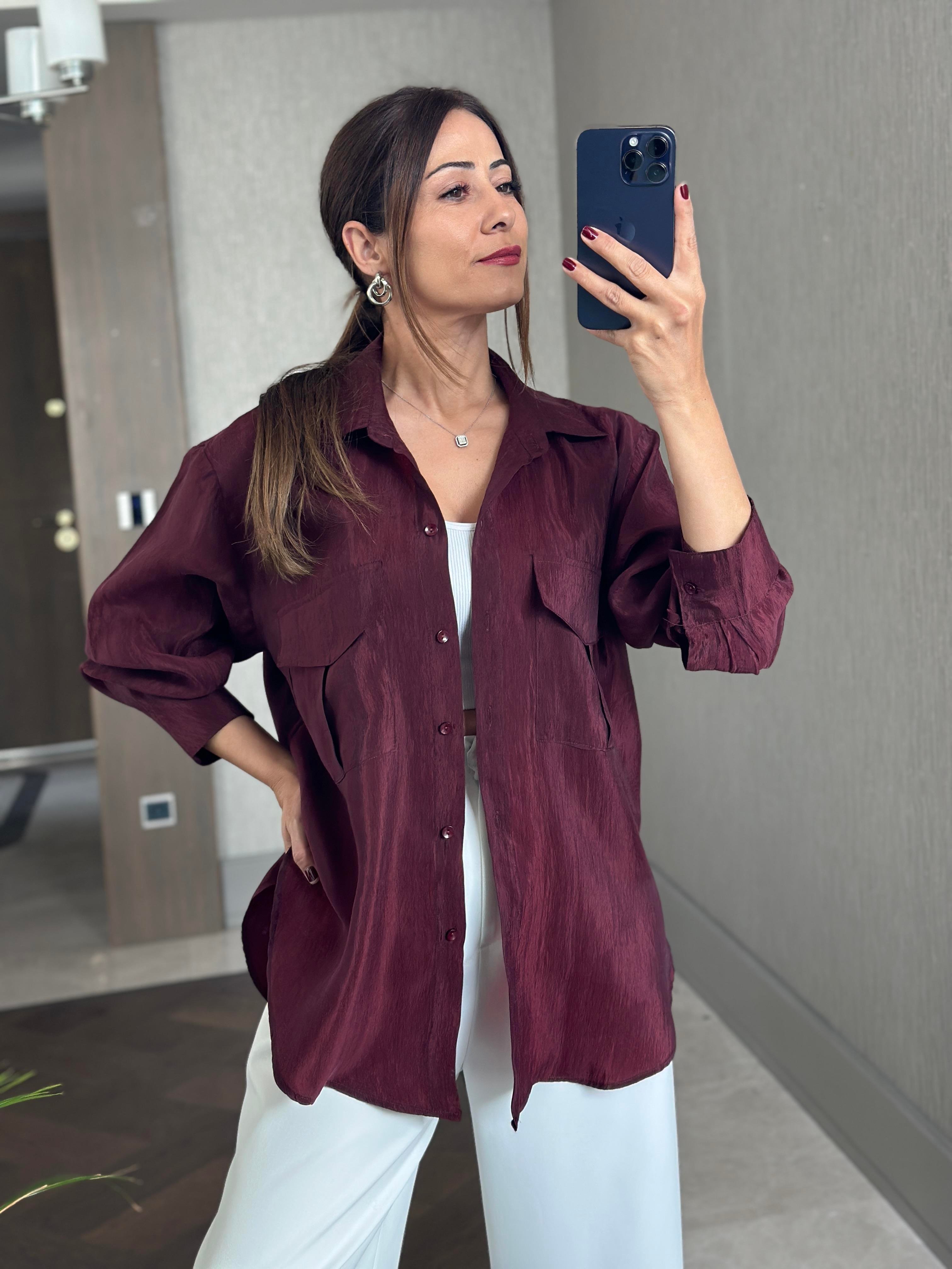 Bordo Cepleri Kapaklı Uzun Kol Kadın Saten Gömlek