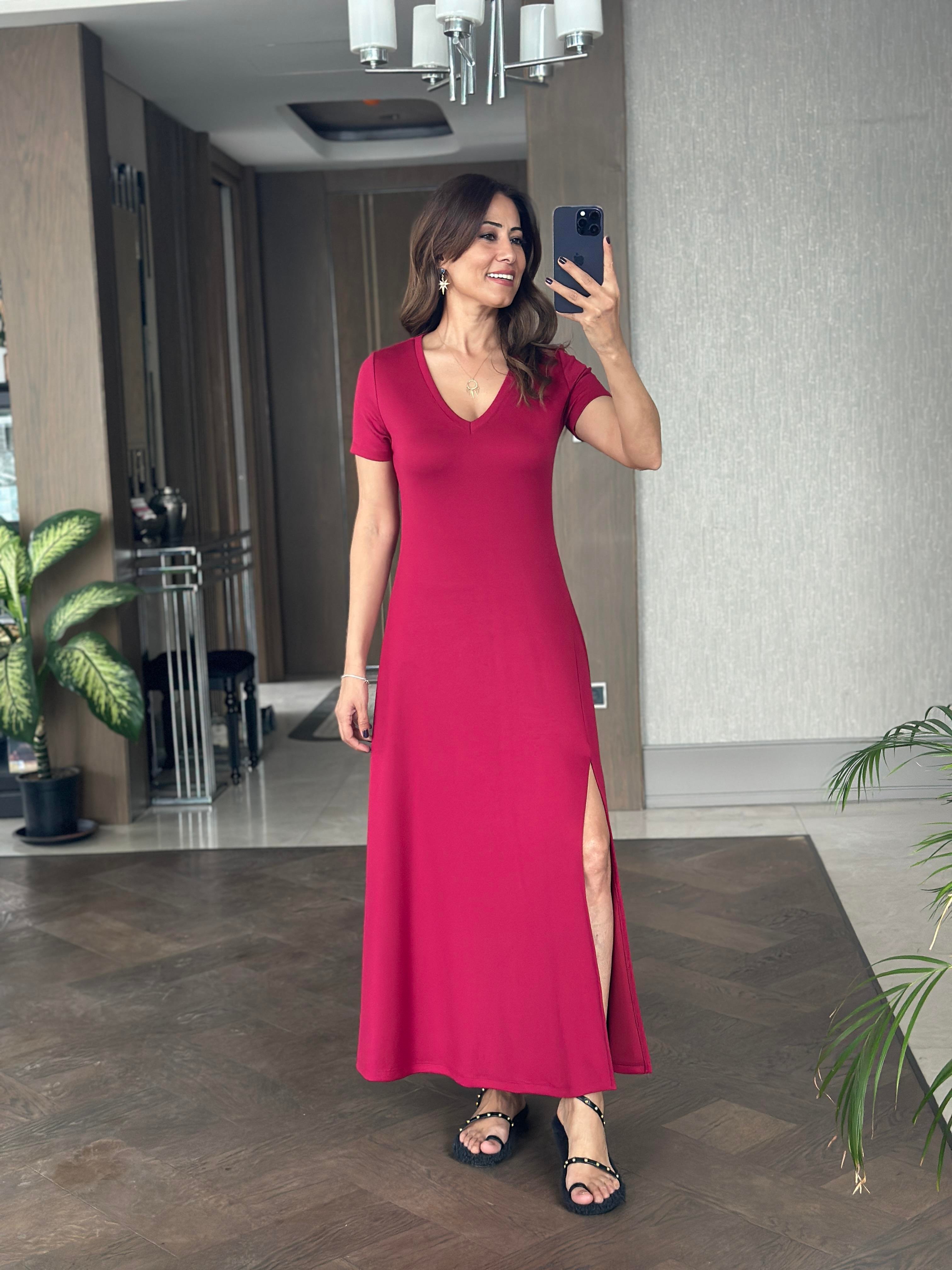 Bordo Kısa Kol V Yaka Önü Yırtmaçlı Modal Kadın Midi Boy Elbise 