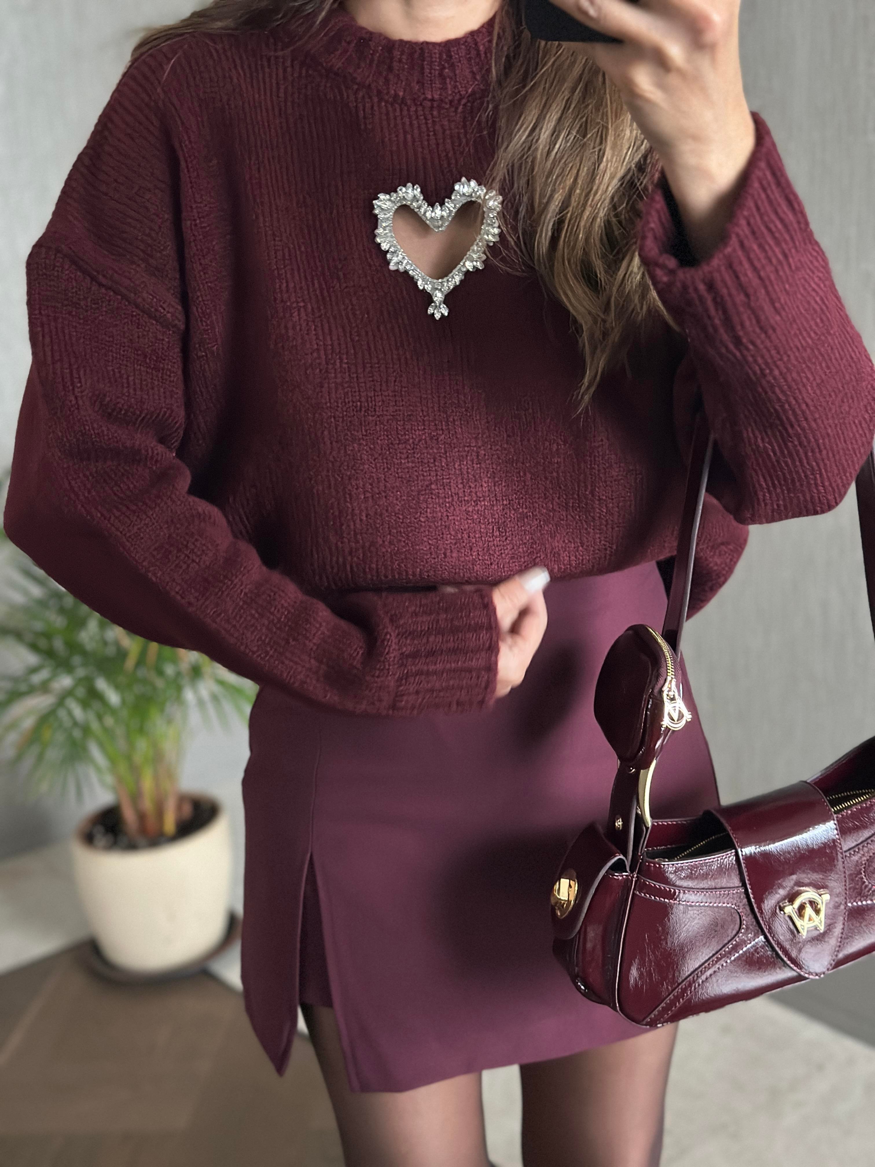 Bordo Taş Kalp Dekolteli Bisiklet Yaka Kadın Triko Kazak