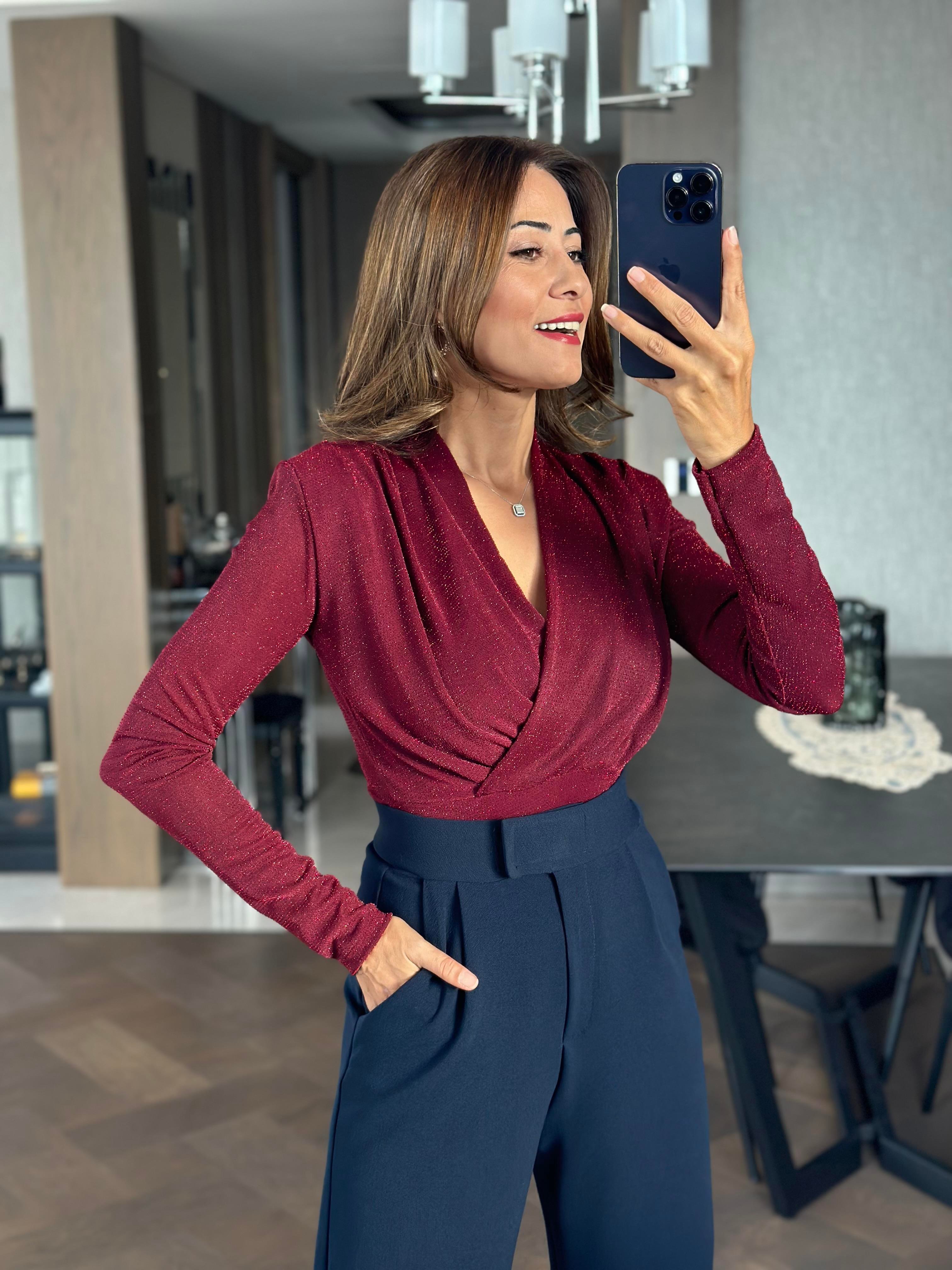 Bordo Vatkalı Kruvaze Yaka Simli Kadın Bluz