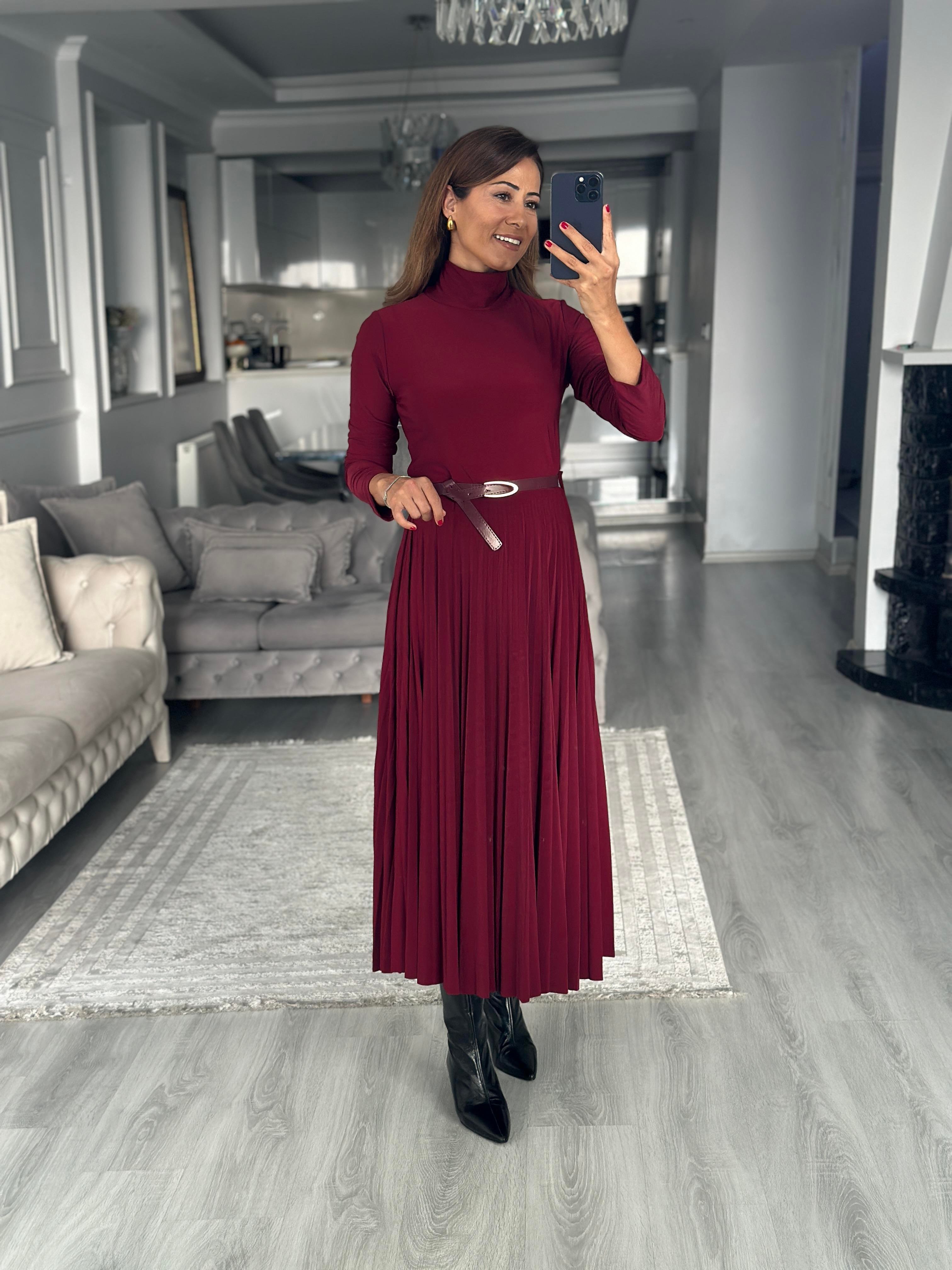 Bordo Yarım Balıkçı Kemerli Piliseli Midi Boy Kadın Elbise
