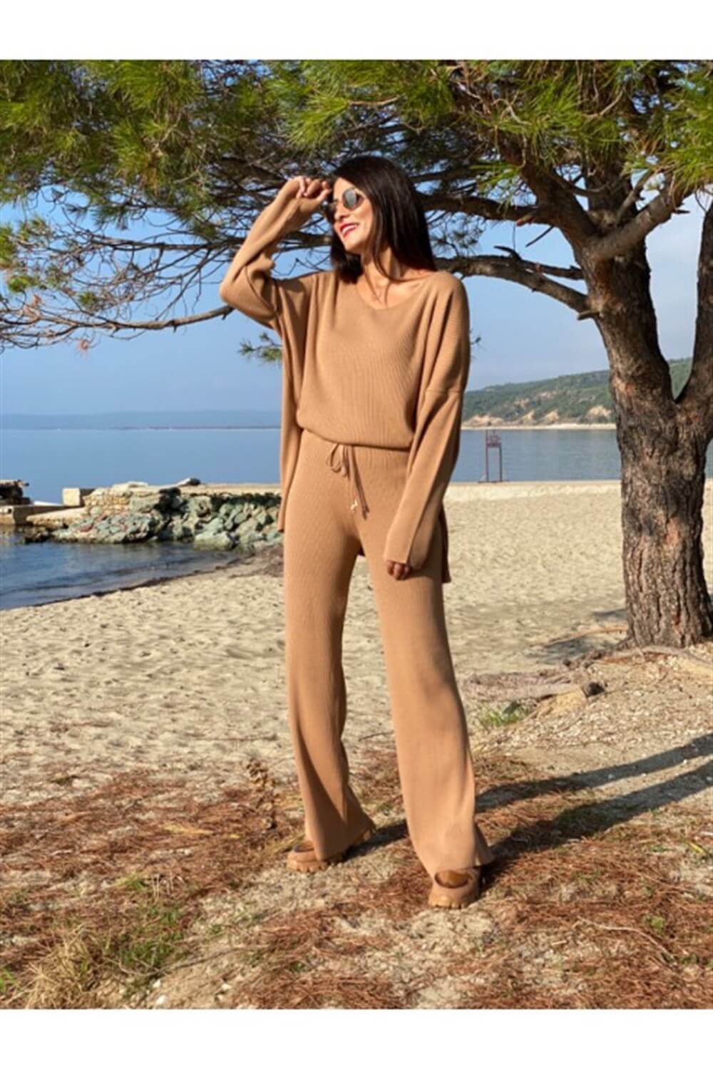 Camel V Yaka Triko Takım
