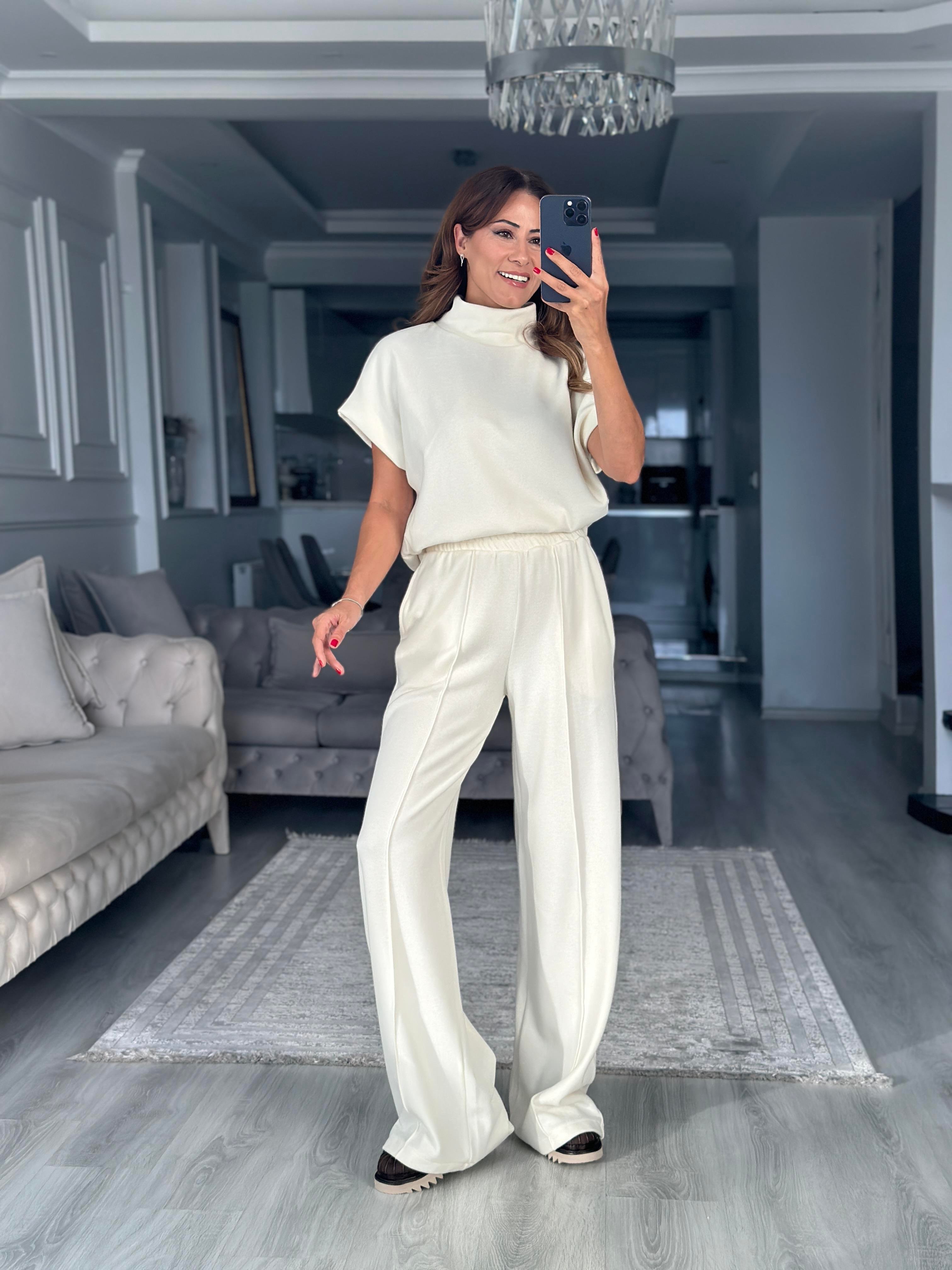 Ekru Dik Yaka Kolsuz Bluz Pantolon Kadın İkili Takım