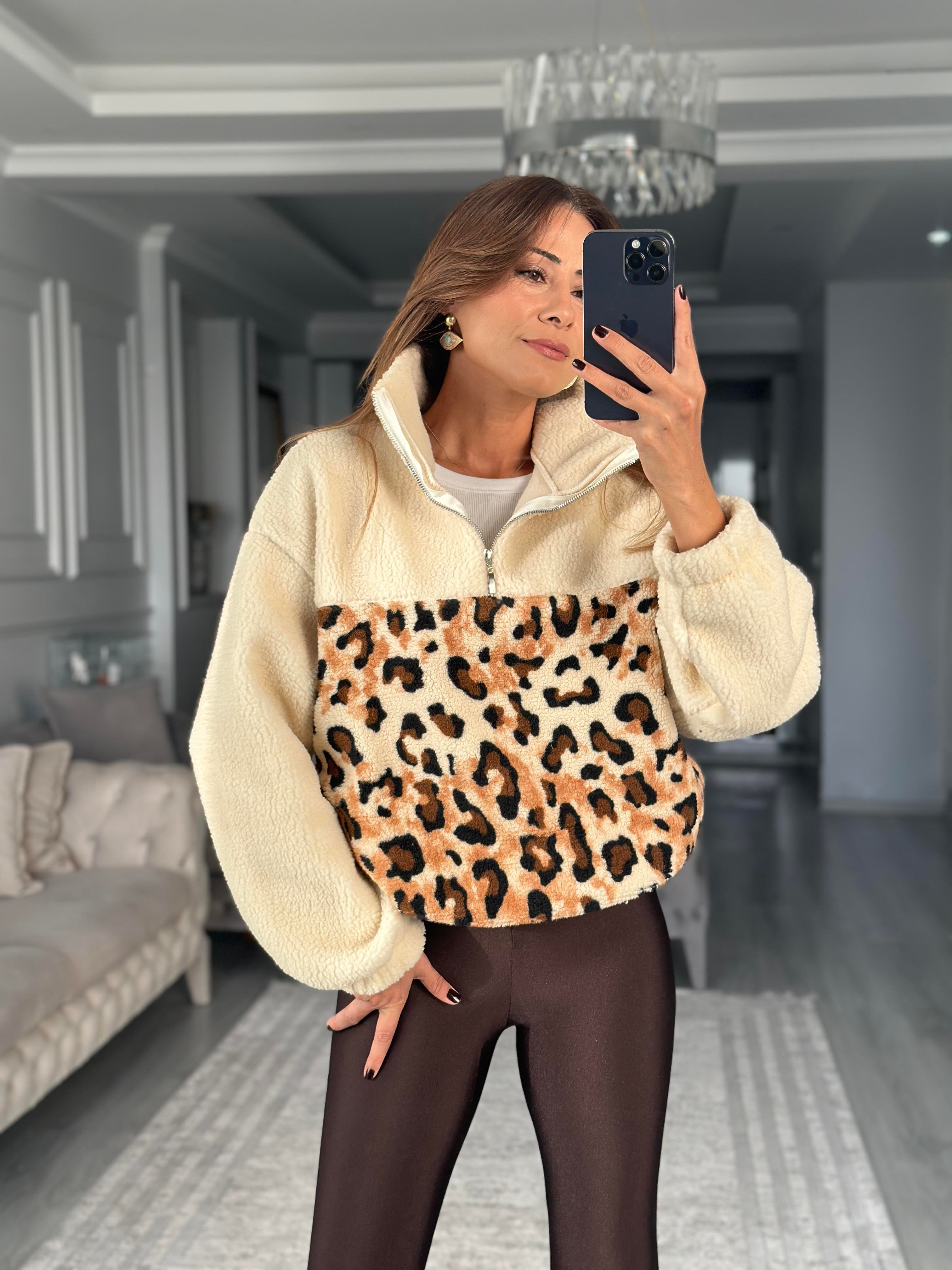 Ekru Leopar Desenli Cepli Beli Lastikli Kadın Sweatshirt