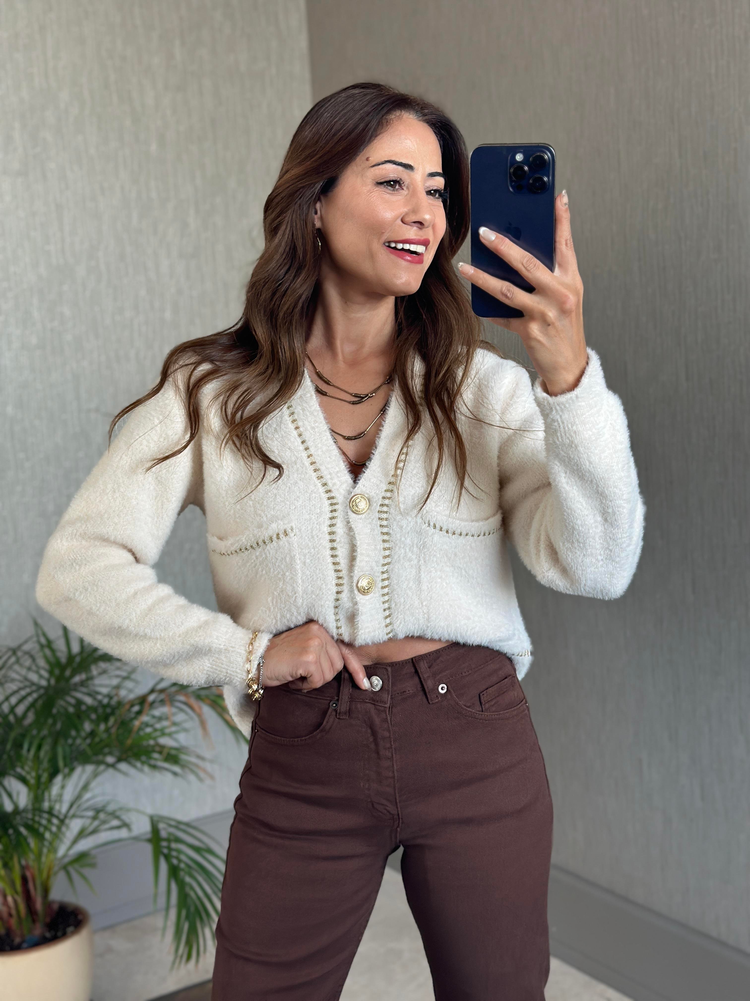 Ekru Yumoş Gold Şerit Detay Cepli Kadın Triko Hırka 