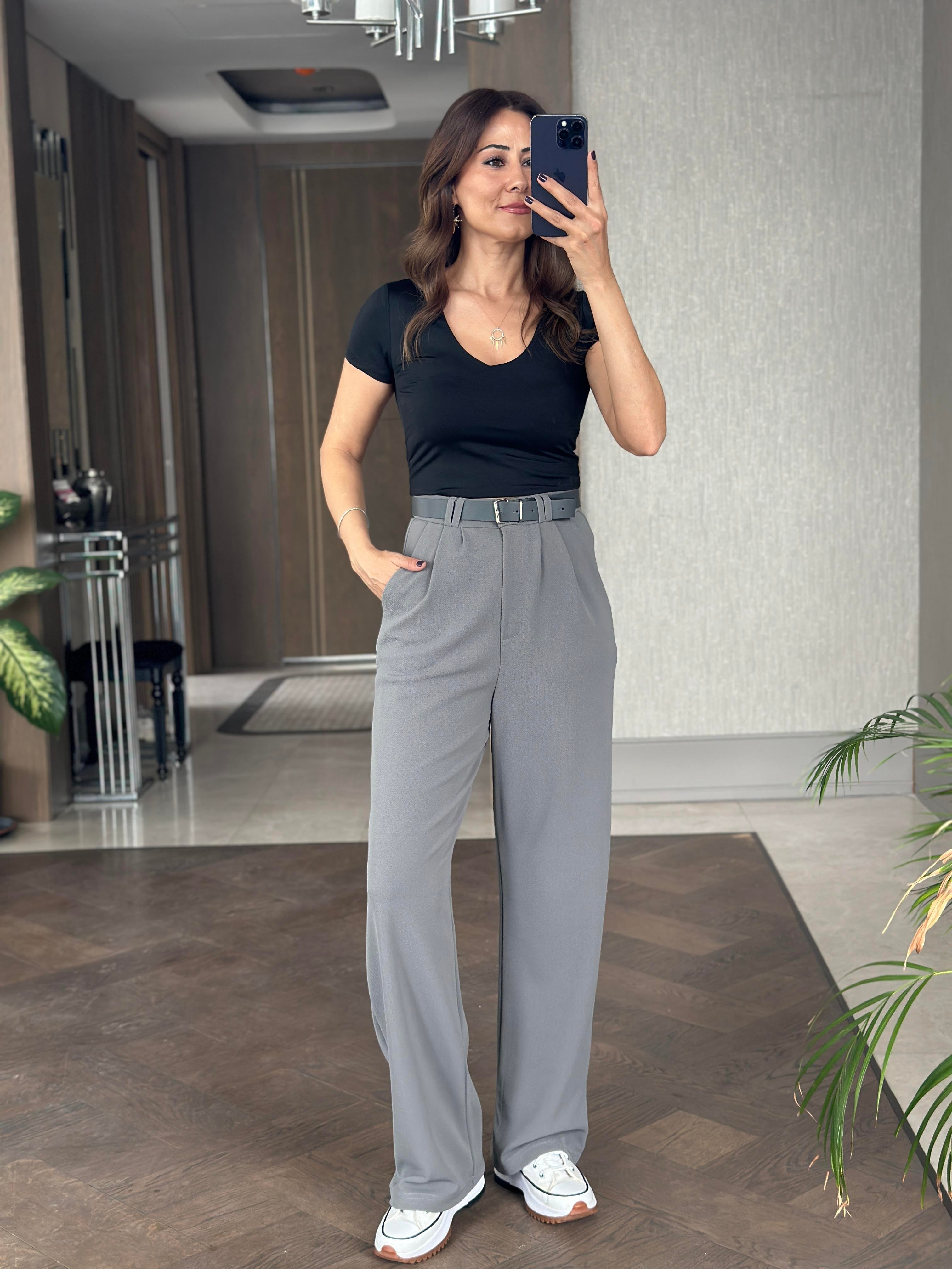 Gri Çift Pileli Kemerli Likralı Krep Kadın Pantolon