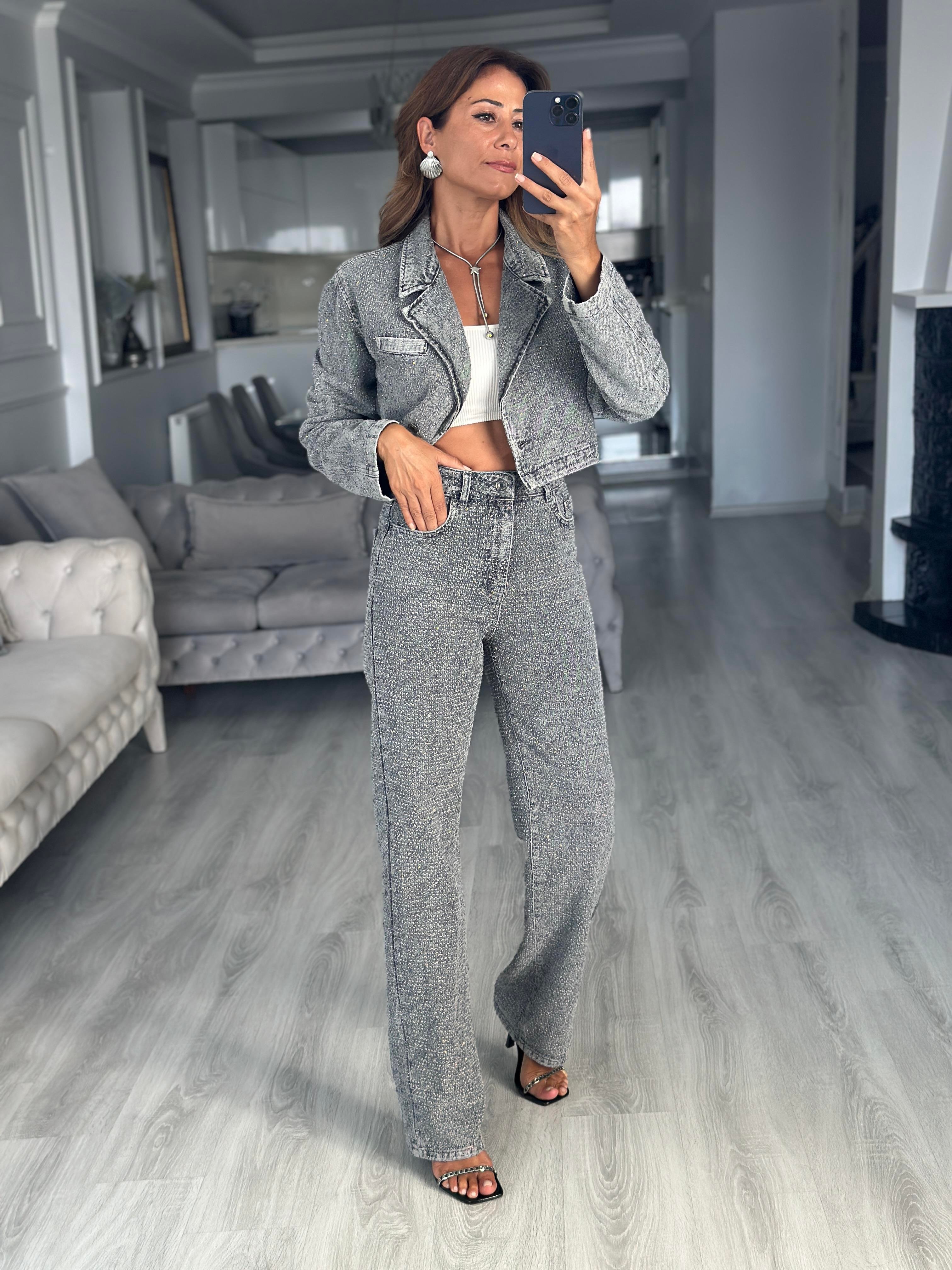 Gri Taş Detaylı Straight Kadın Jean Pantolon