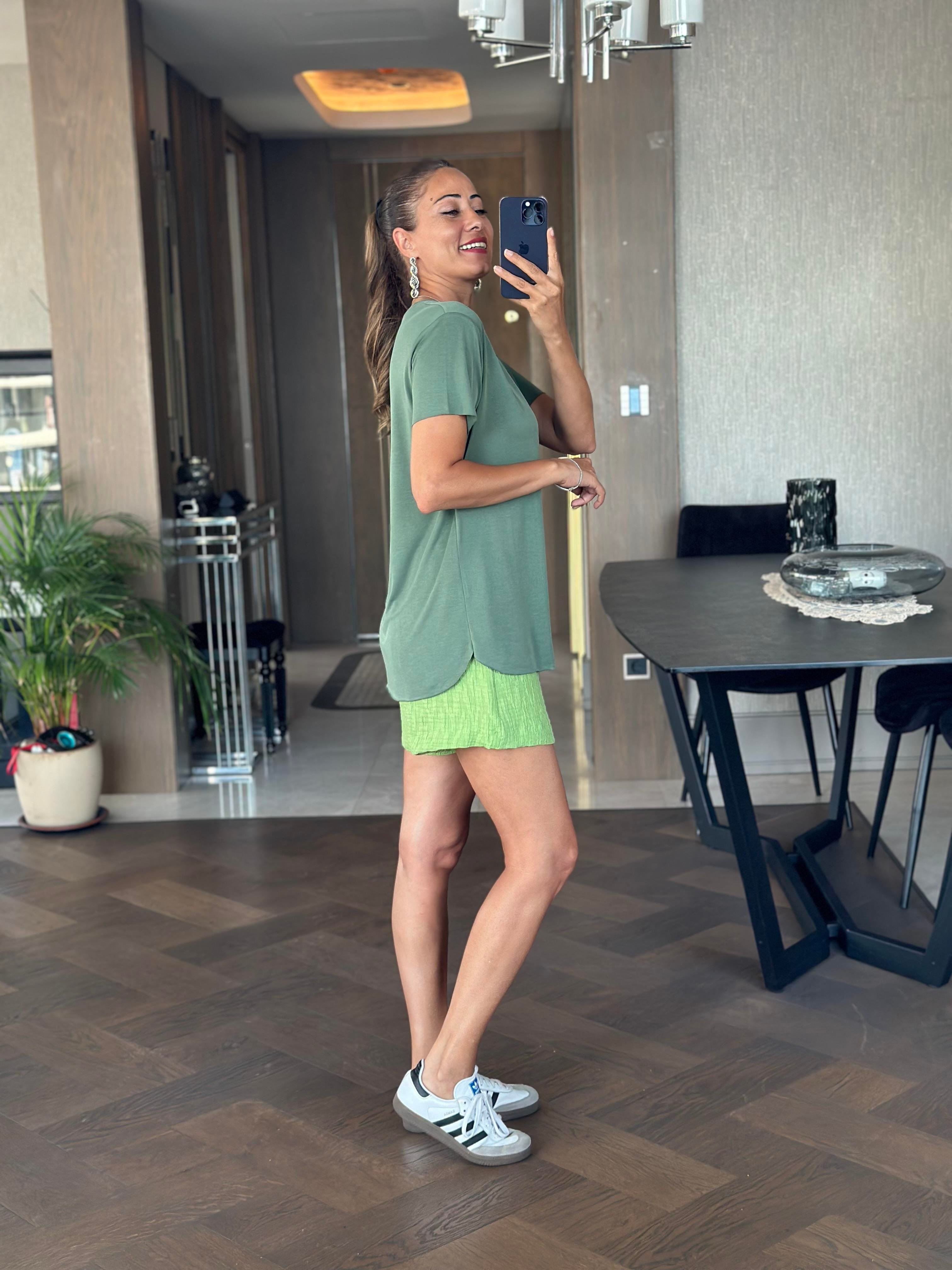 Haki Oysh Bisiklet Yaka Modal Kadın T-Shirt