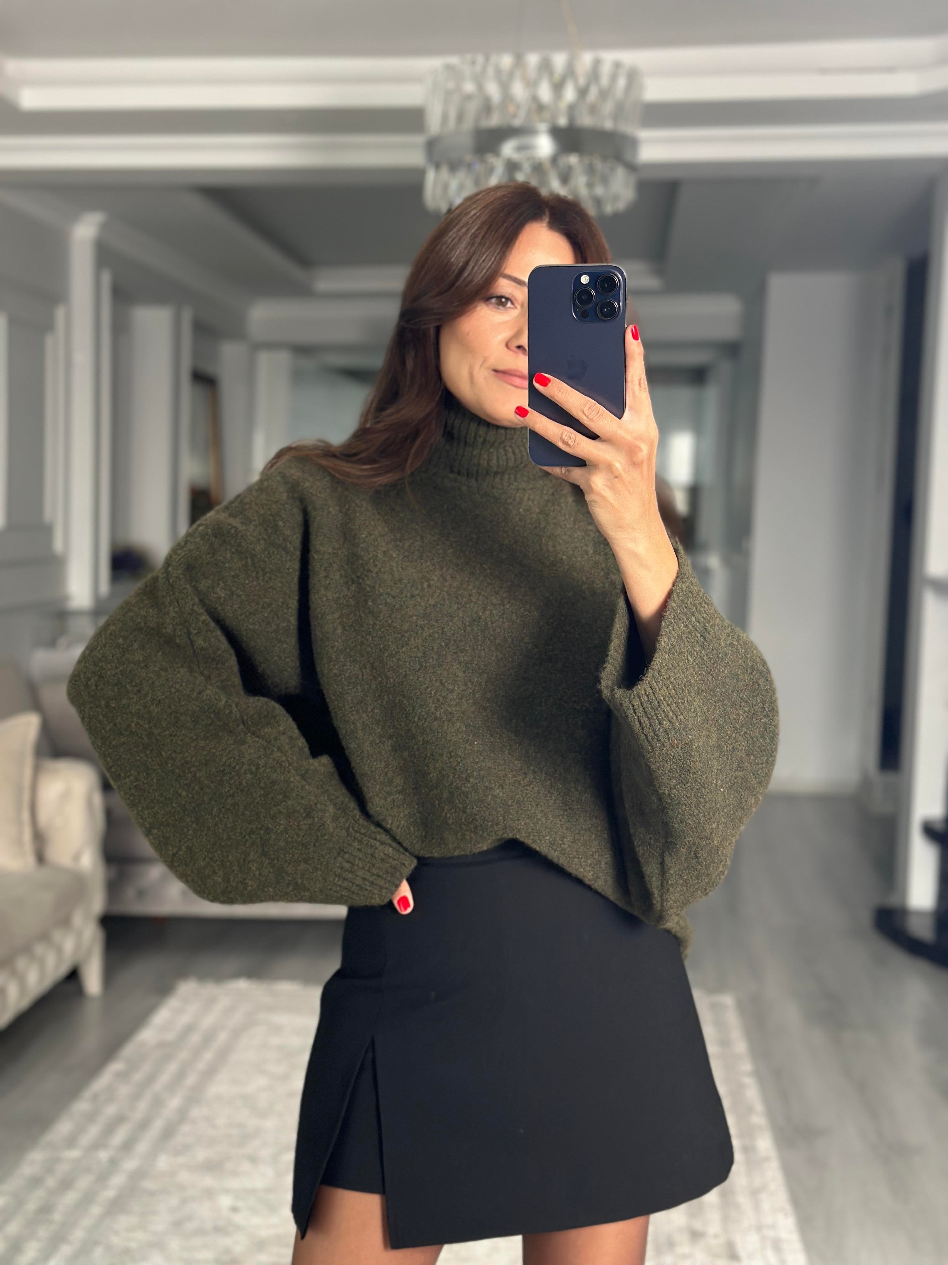 Haki Yarasa Kol Yumuşak Dokulu Kadın Triko Kazak