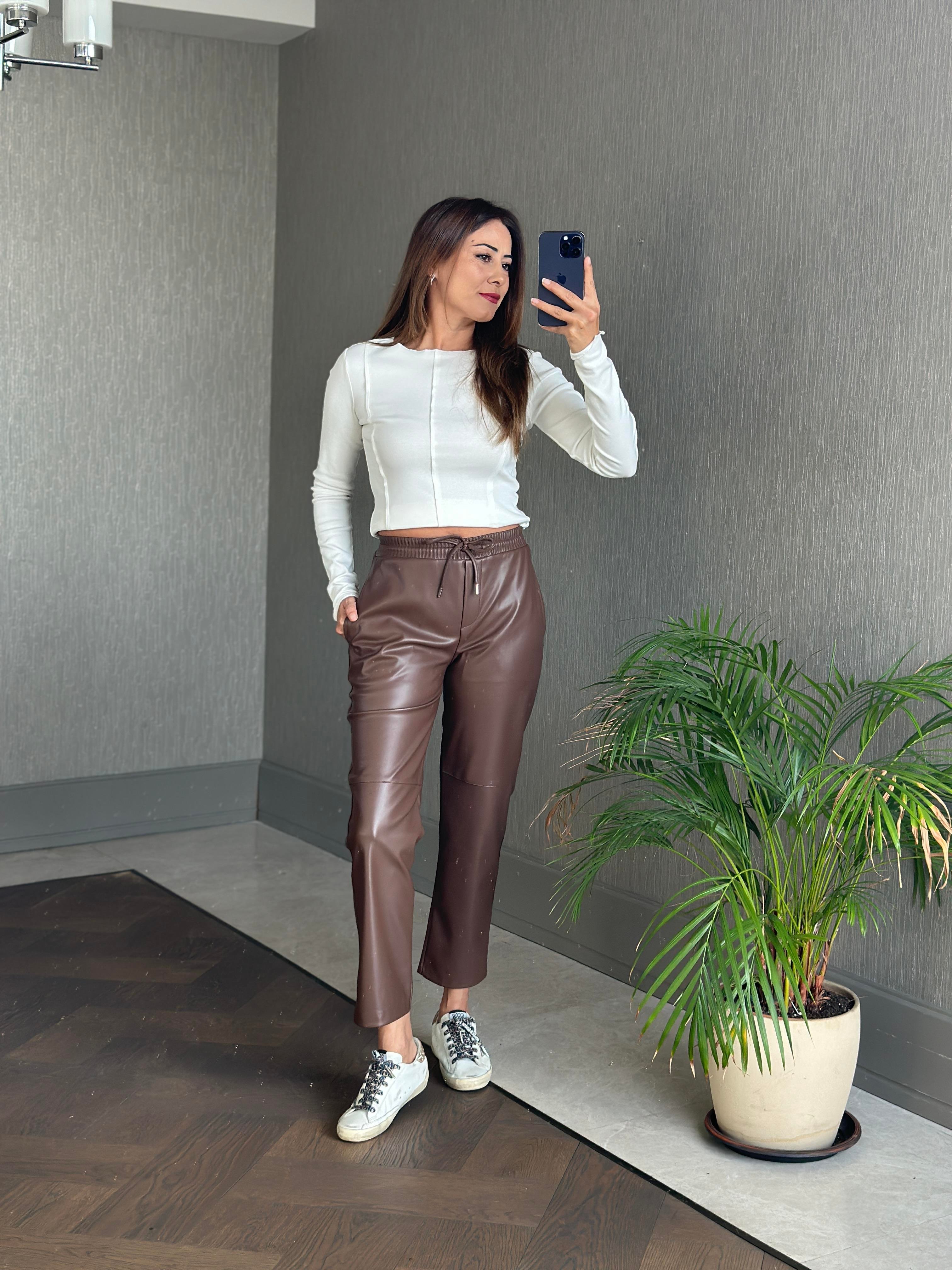 Kahverengi Beli Lastikli Düz Paça Jogger Kadın Deri Pantolon