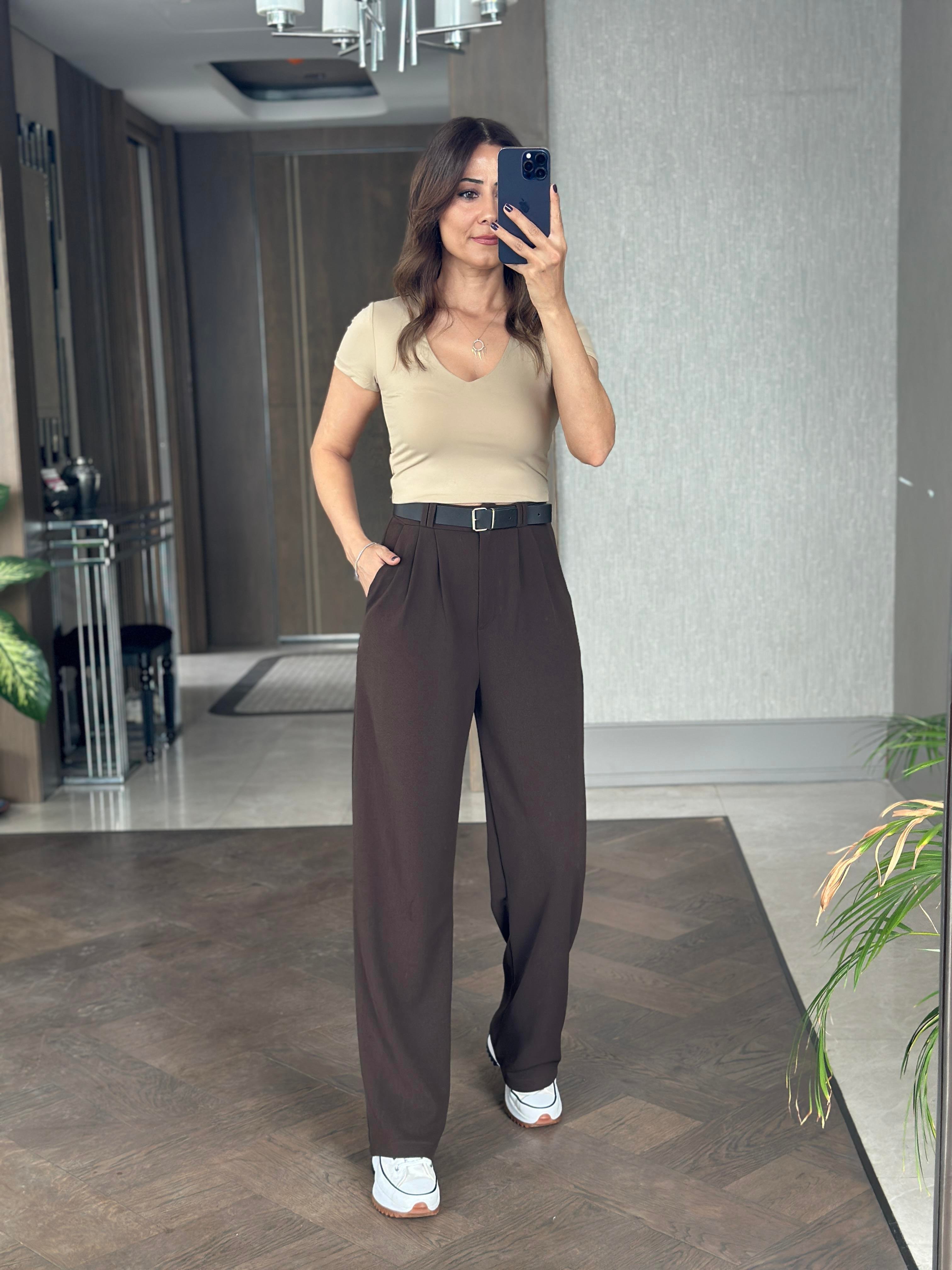 Kahverengi Çift Pileli Kemerli Likralı Krep Kadın Pantolon