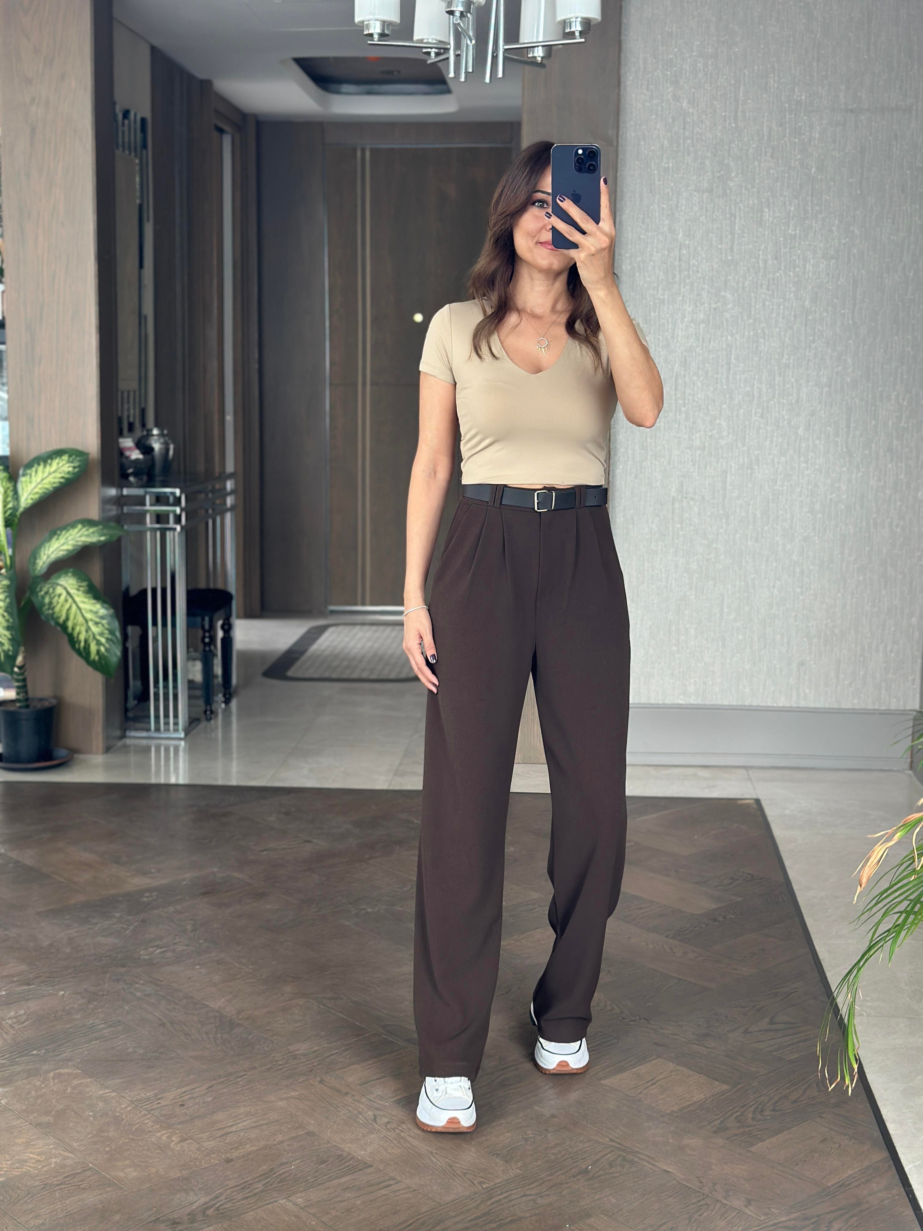 Kahverengi Çift Pileli Kemerli Likralı Krep Kadın Pantolon