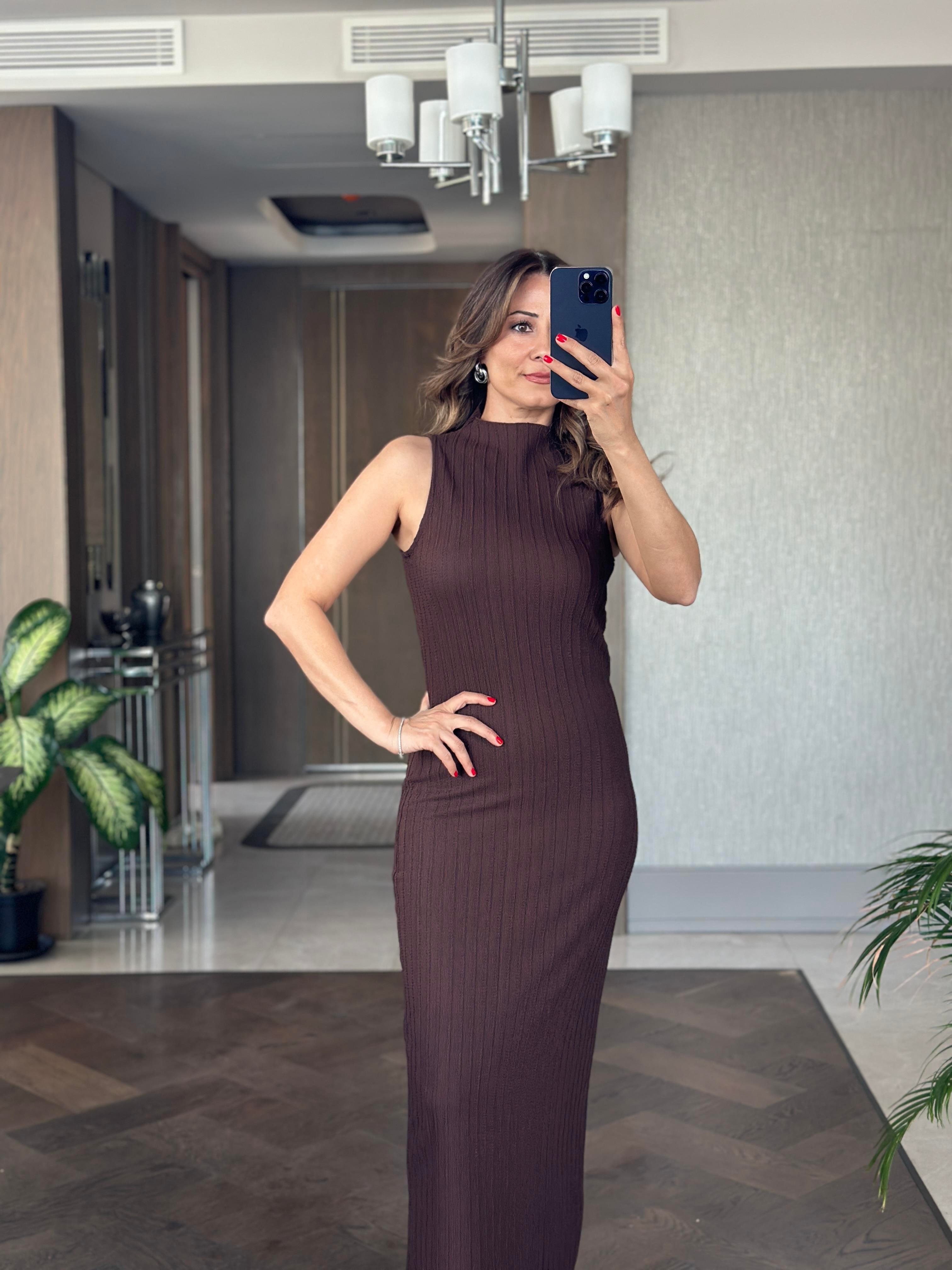 Kahverengi Dik Yaka Salsa Triko Kadın Maksi Boy Elbise