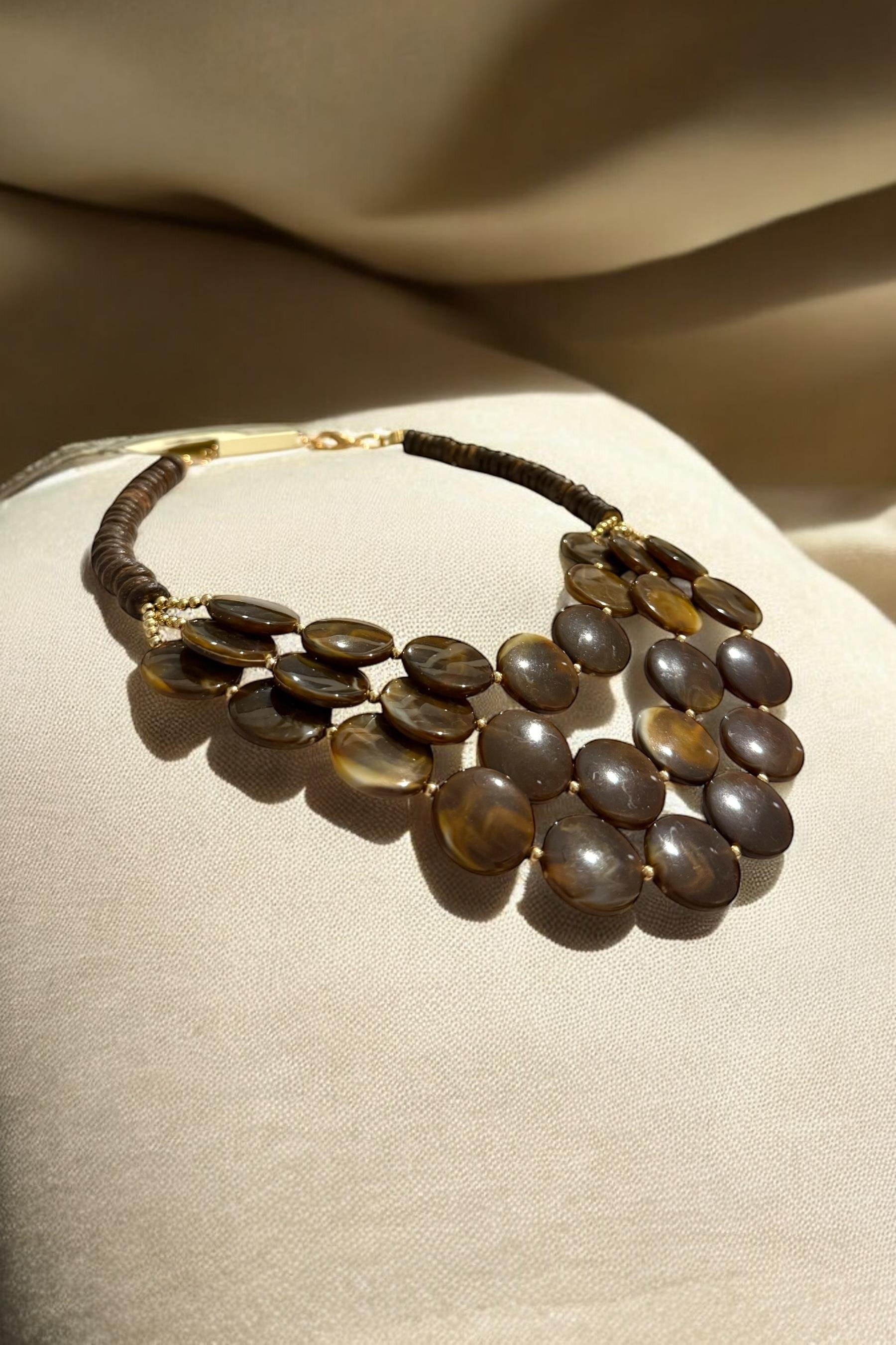 Kahverengi Doğal Taş Kadın Kolye