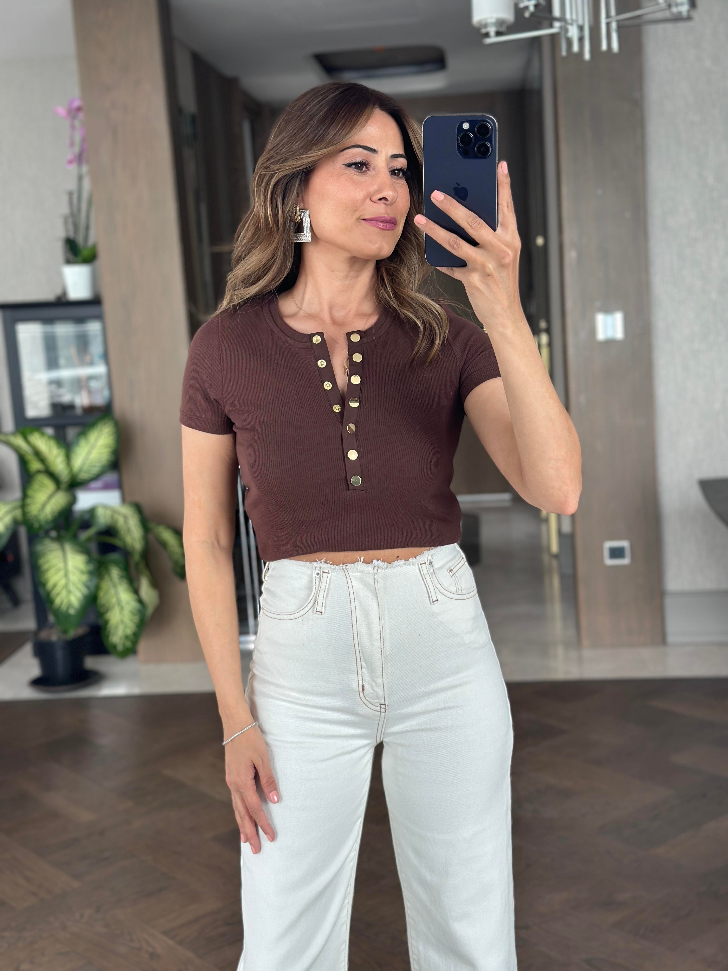 Kahverengi Kısa Kol Çıtçıt Düğmeli Bisiklet Yaka Kaşkorse Kadın Body