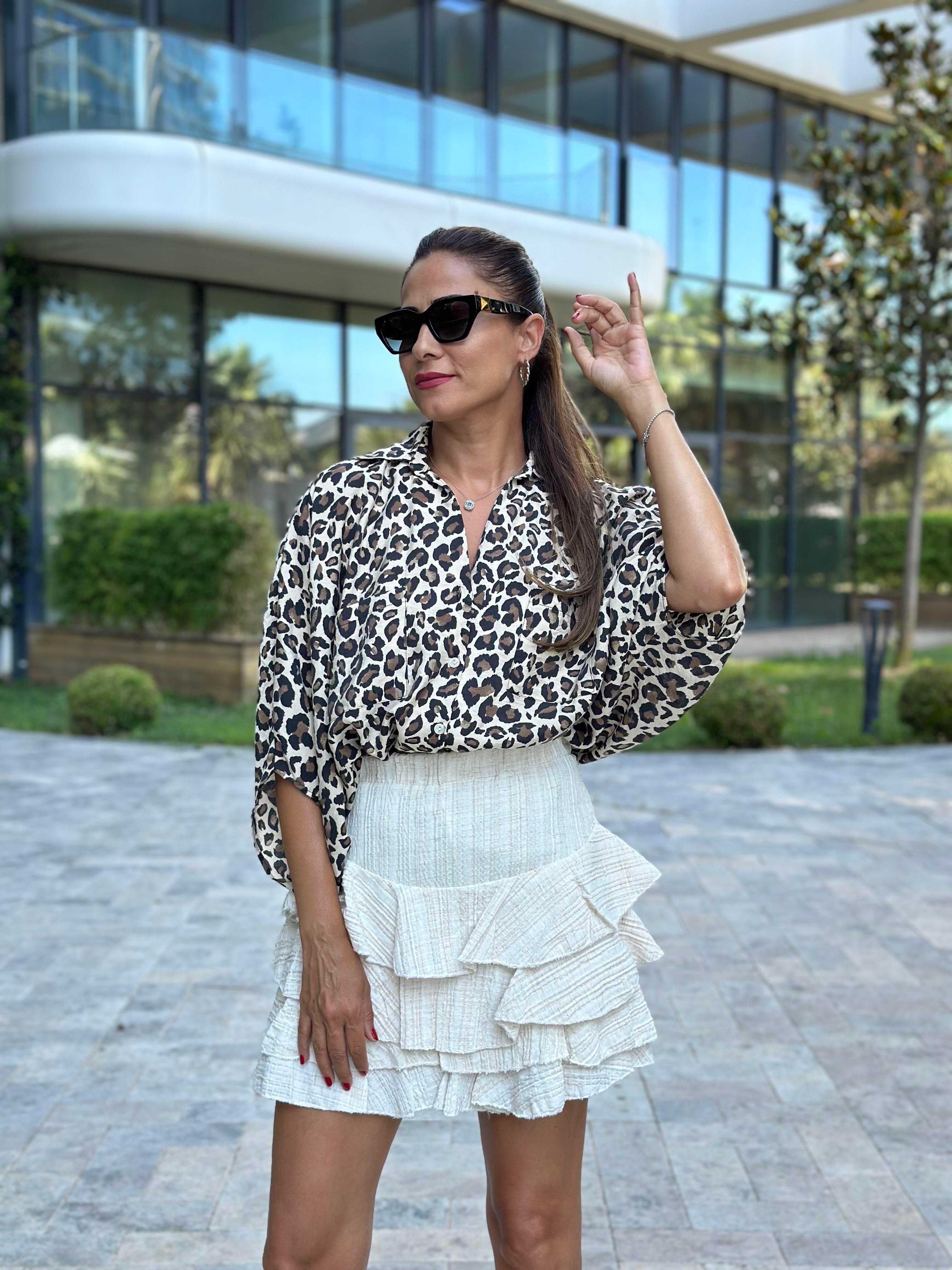 Kahverengi Leopar Çift Cepli Yarasa Kol Tnsel Kadın Gömlek