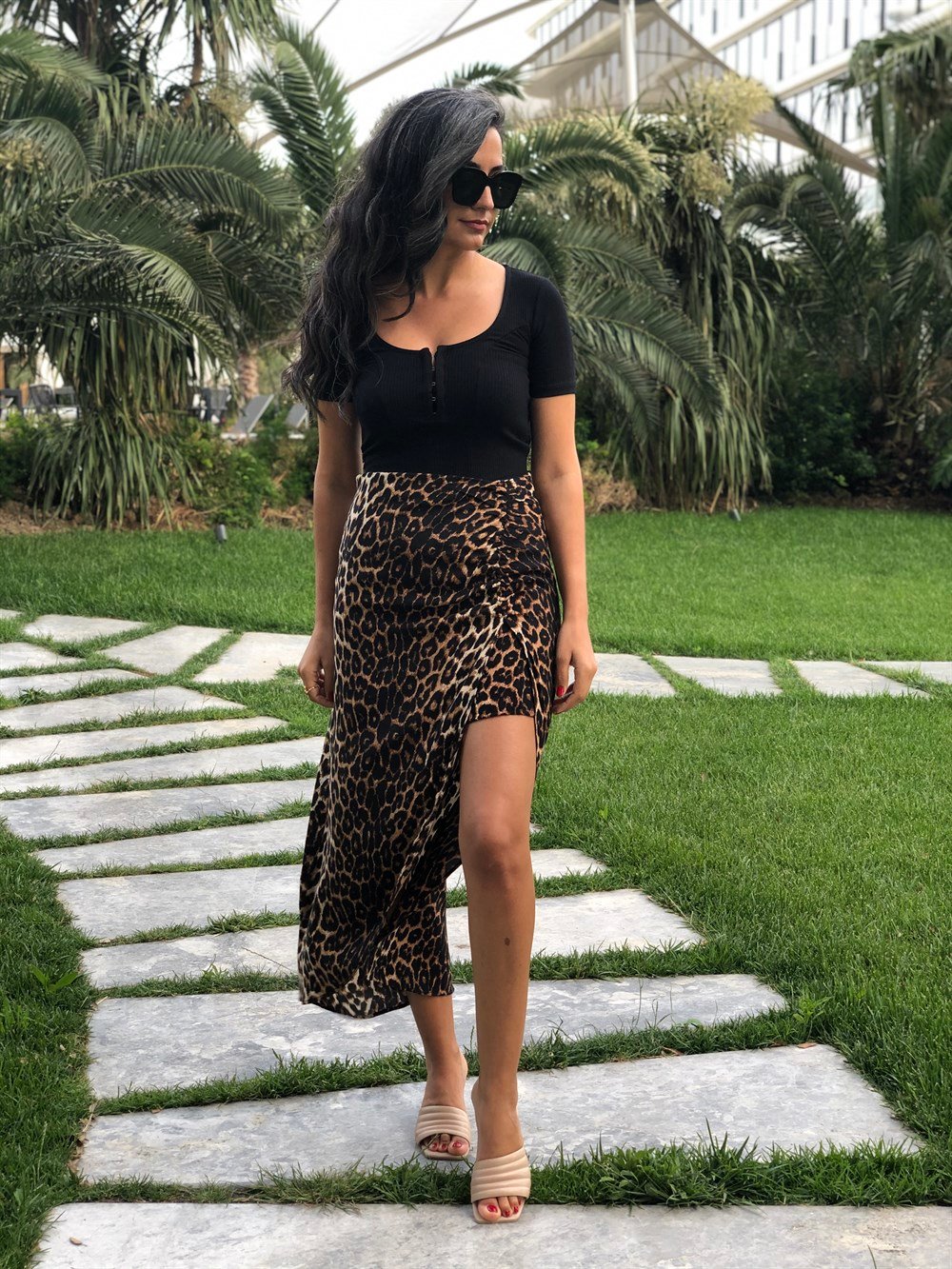 Kahverengi Leopar Desen Yanı Büzgülü Viskon Kadın Etek