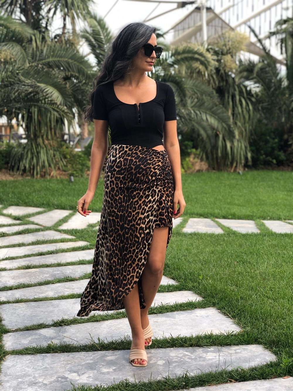 Kahverengi Leopar Desen Yanı Büzgülü Viskon Kadın Etek