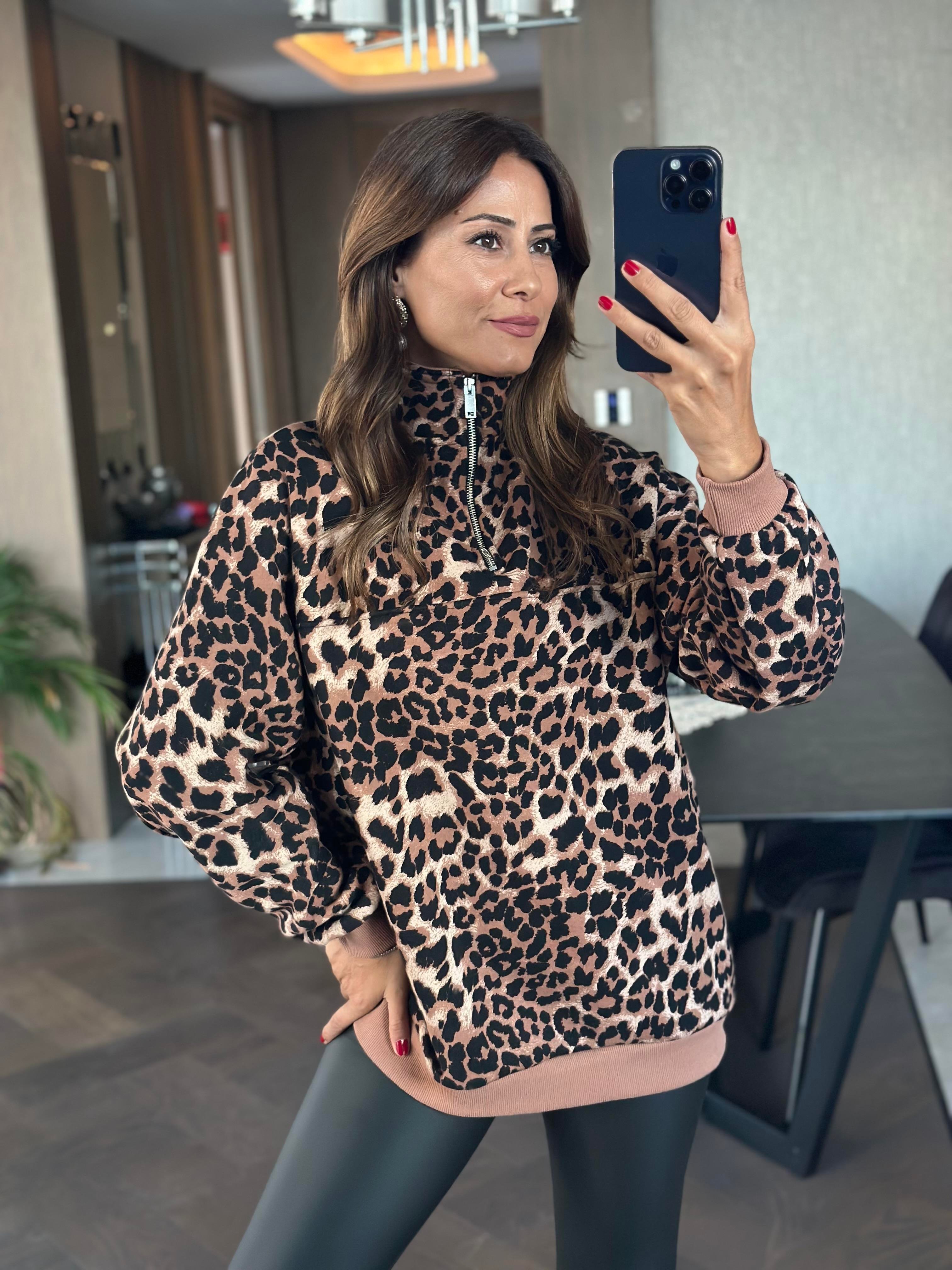Kahverengi Leopar Desen Yarım Fermuarlı Kadın Sweatshirt