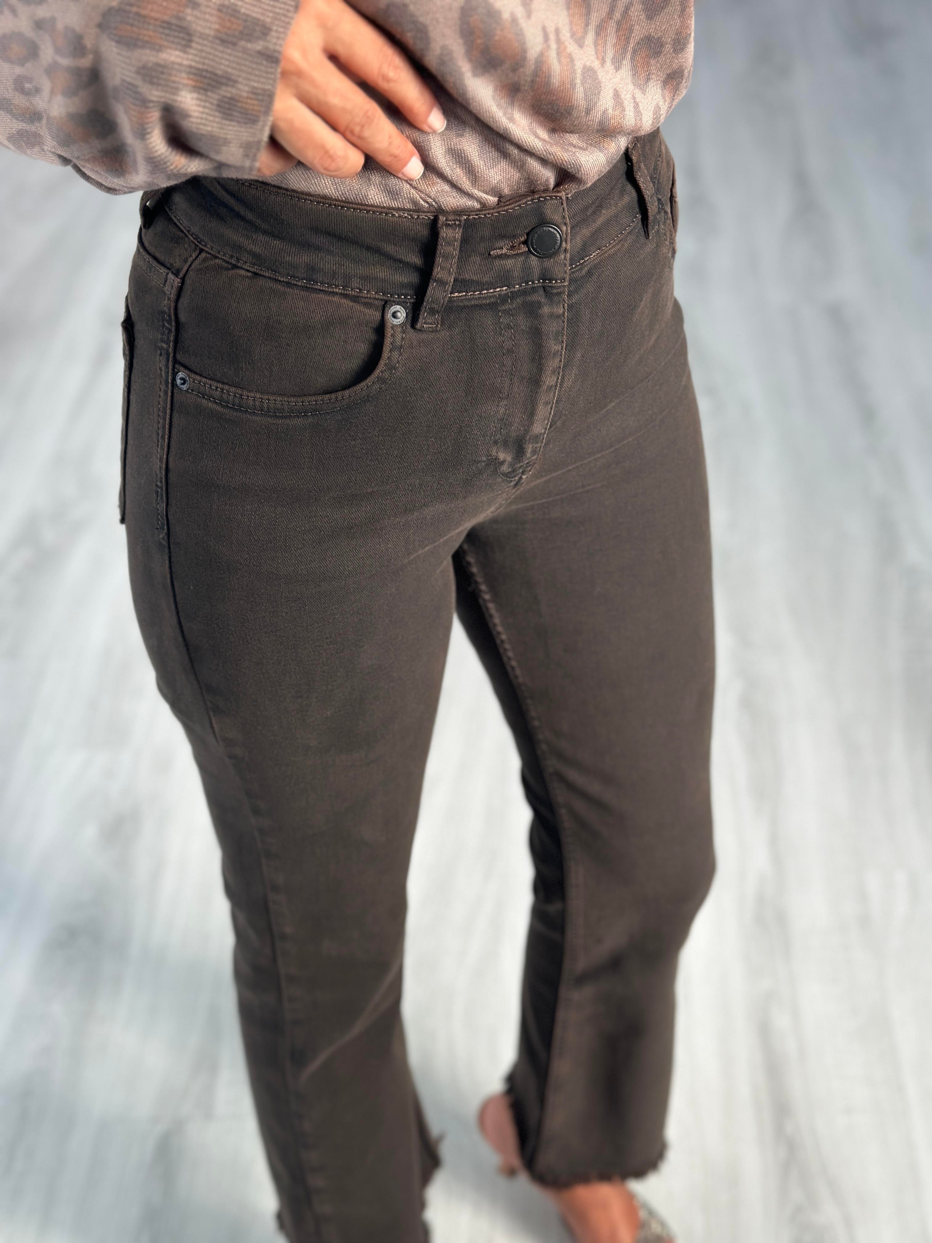 Kahverengi Mini Flare Paçası Püsküllü Kadın Jean Pantolon