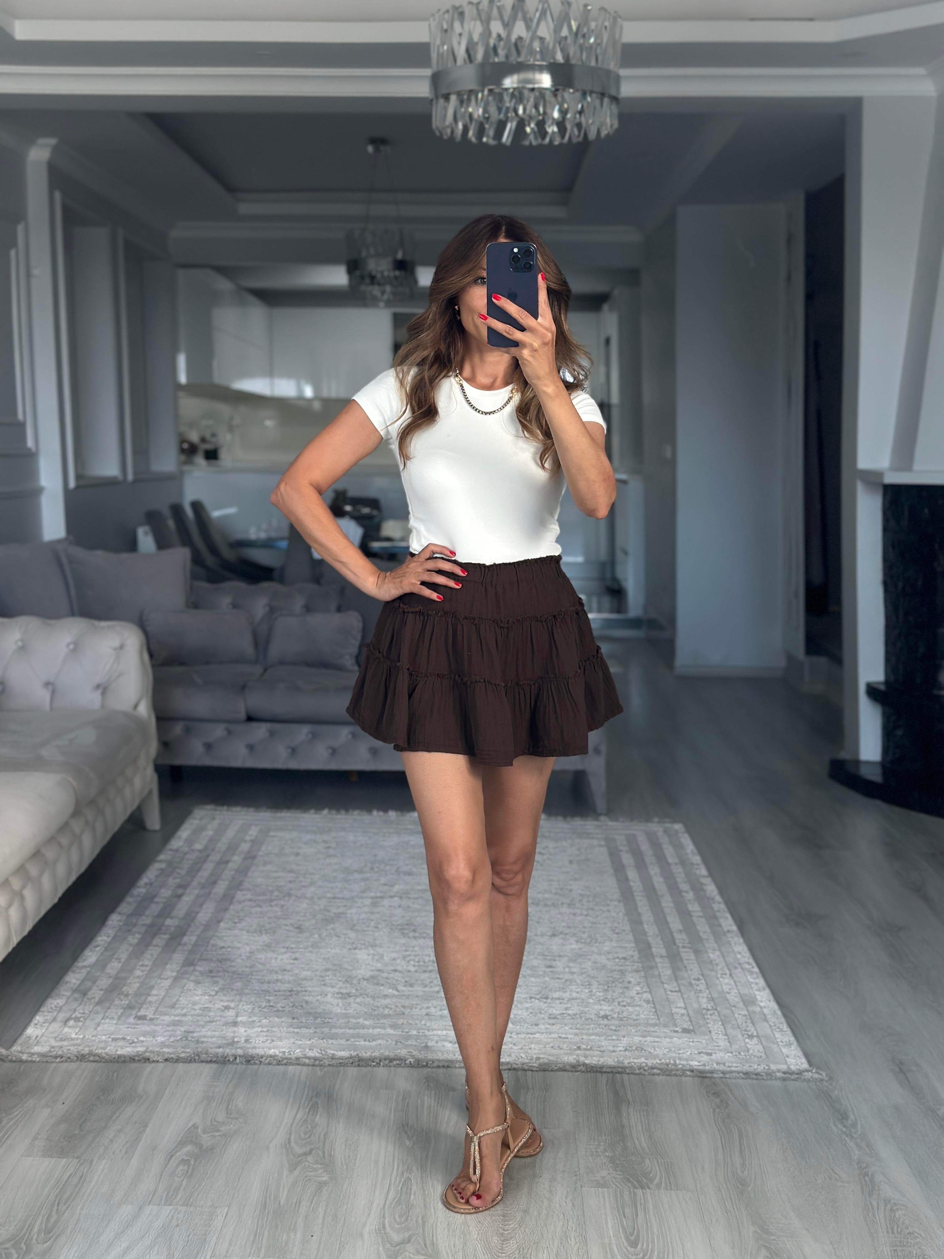 Kahverengi Müslin Kumaş İçi Şortlu Kadın Mini Etek
