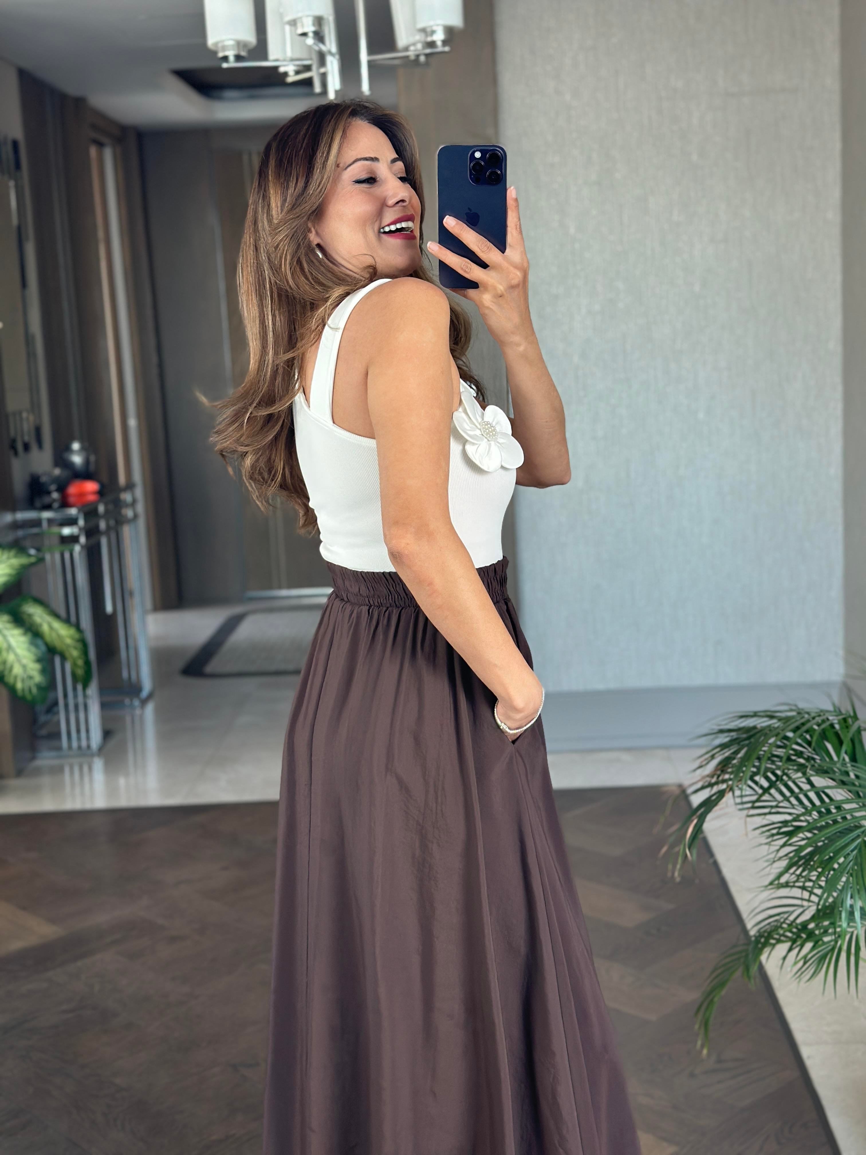 Kahverengi Tnsl Kumaş Beli Lastikli Cepli Kadın Midi Boy Etek