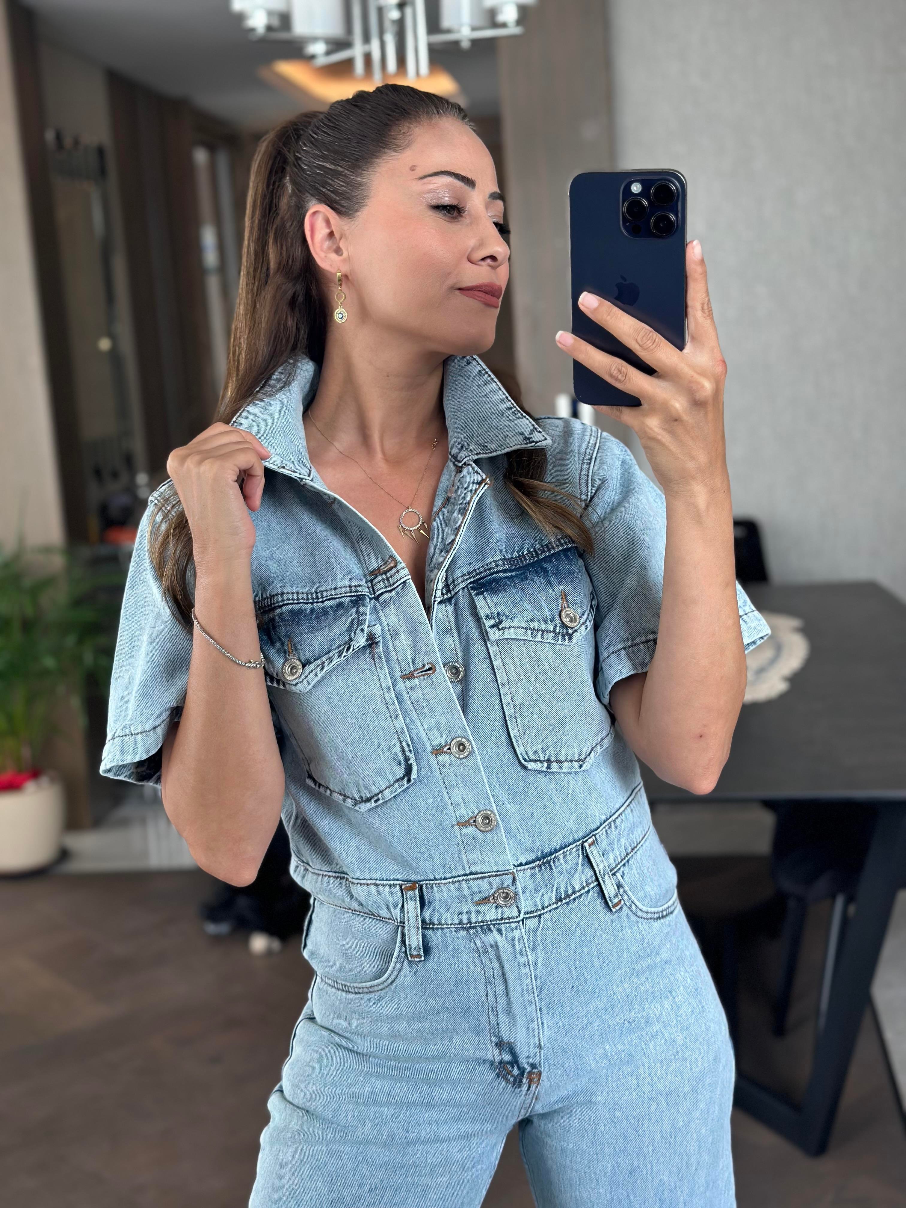 Kar Yıkama Önü Fermuarlı Kısa Kol Mom Kadın Jean Tulum