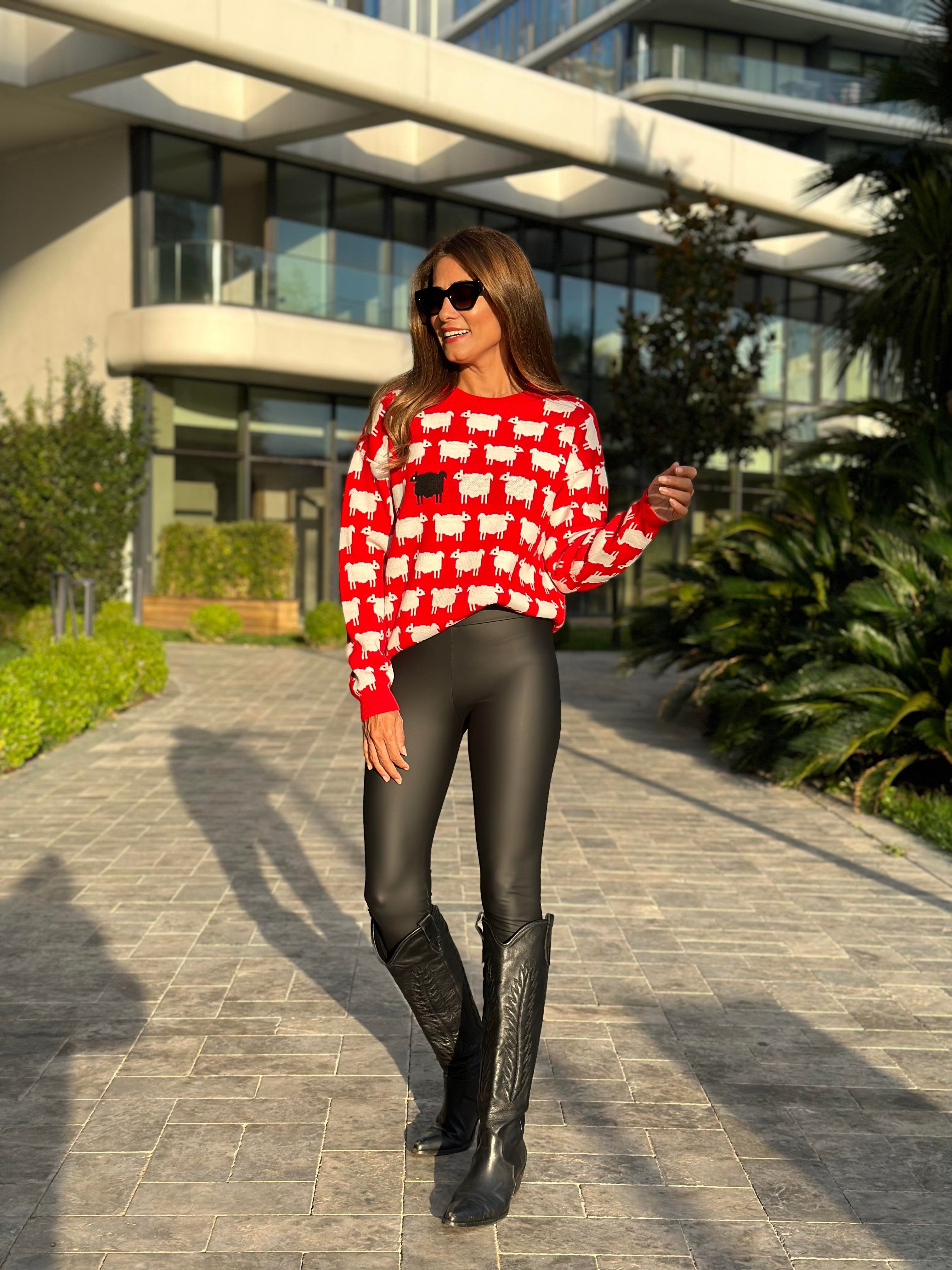 Kırmızı Diana Model Kuzu Desenli Triko Kadın Kazak 