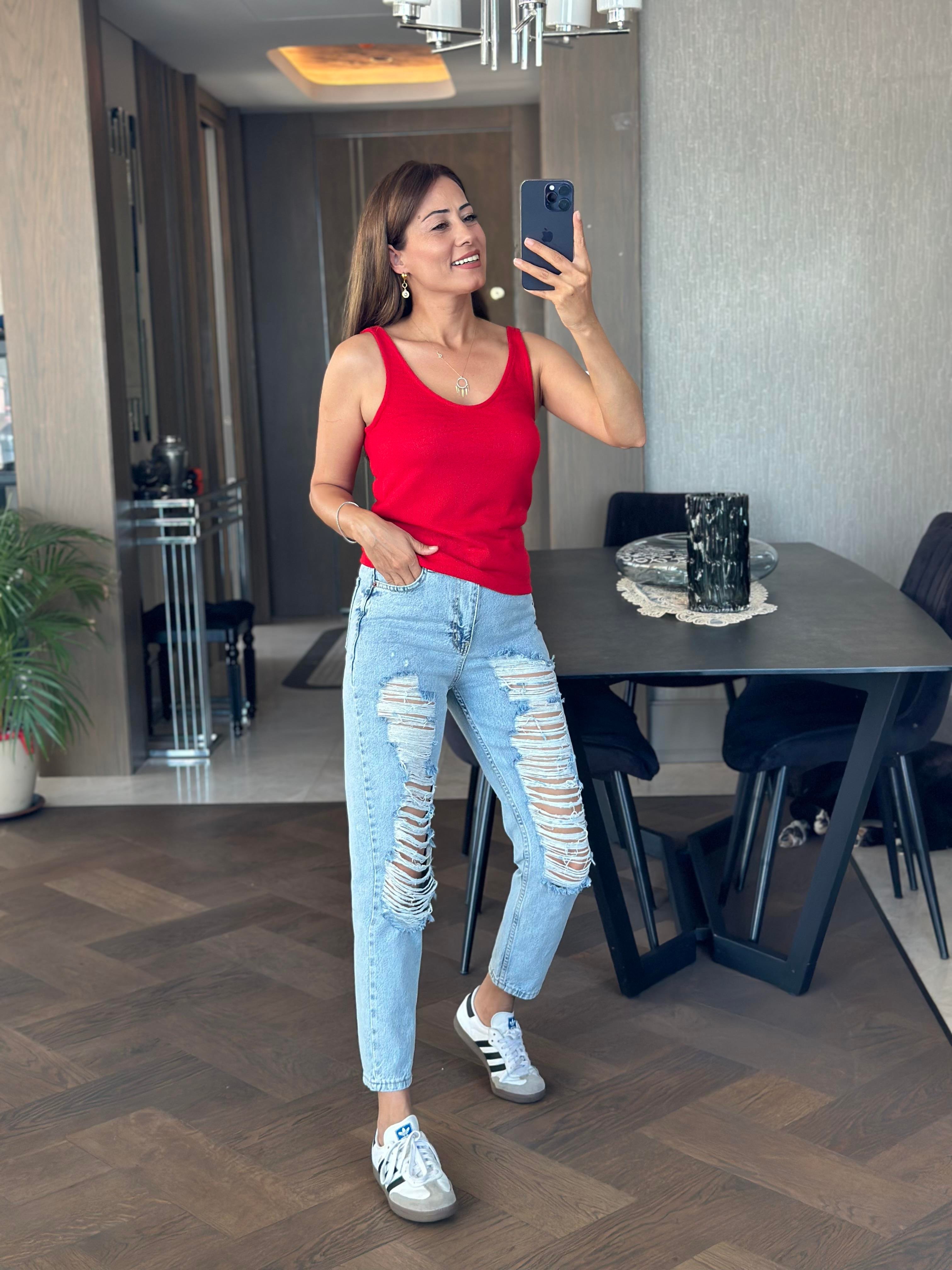 Kırmızı Ön Arka U Yaka Askılı Merserize Kadın Bluz