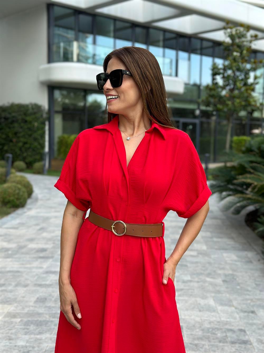 Kırmızı Ön Ve Arka Pileli Kısa Kol Kemerli Kadın Gömlek Elbise