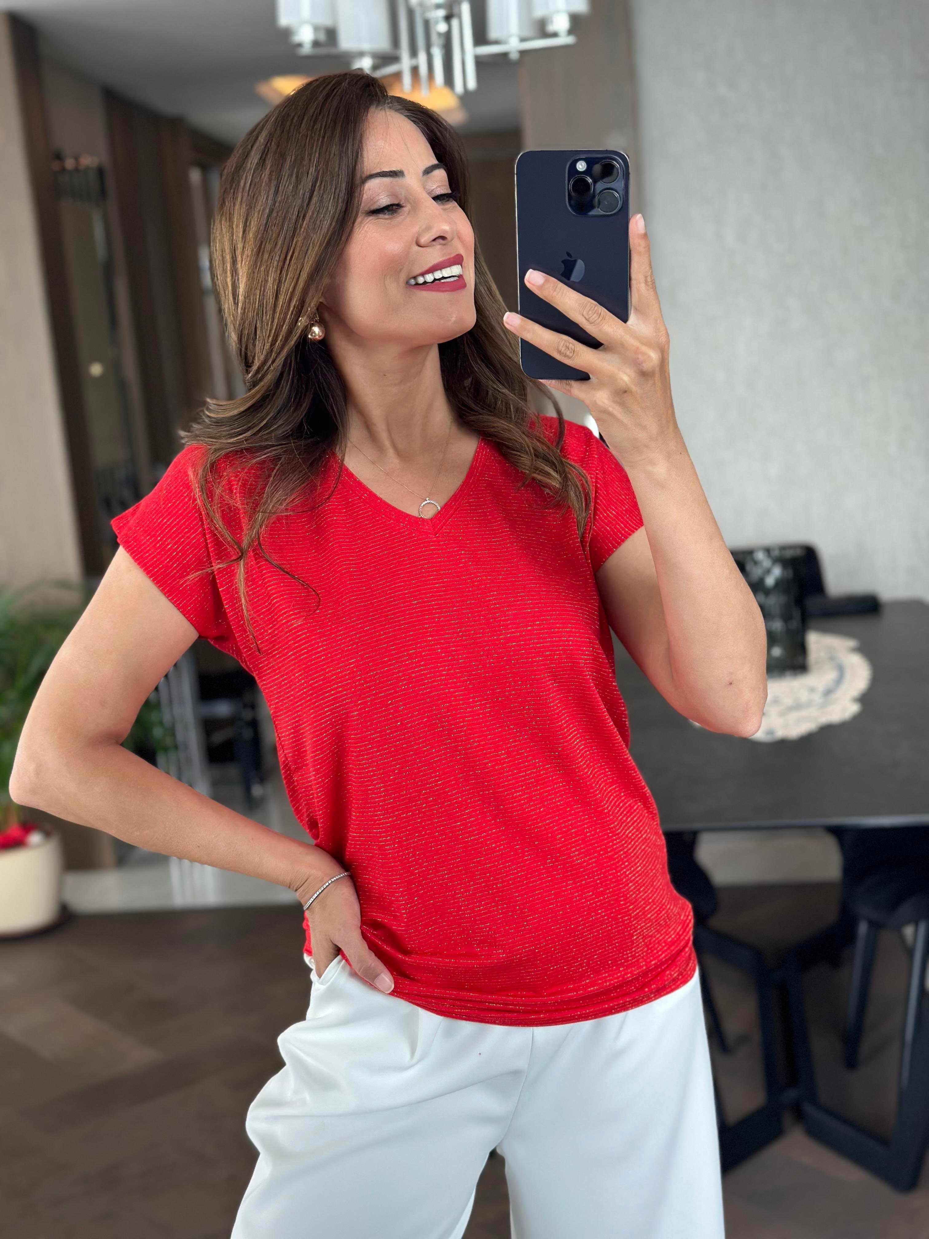 Kırmızı Sim Çizgili V Yaka Kısa Yarasa Kol Basic Kadın T-Shirt
