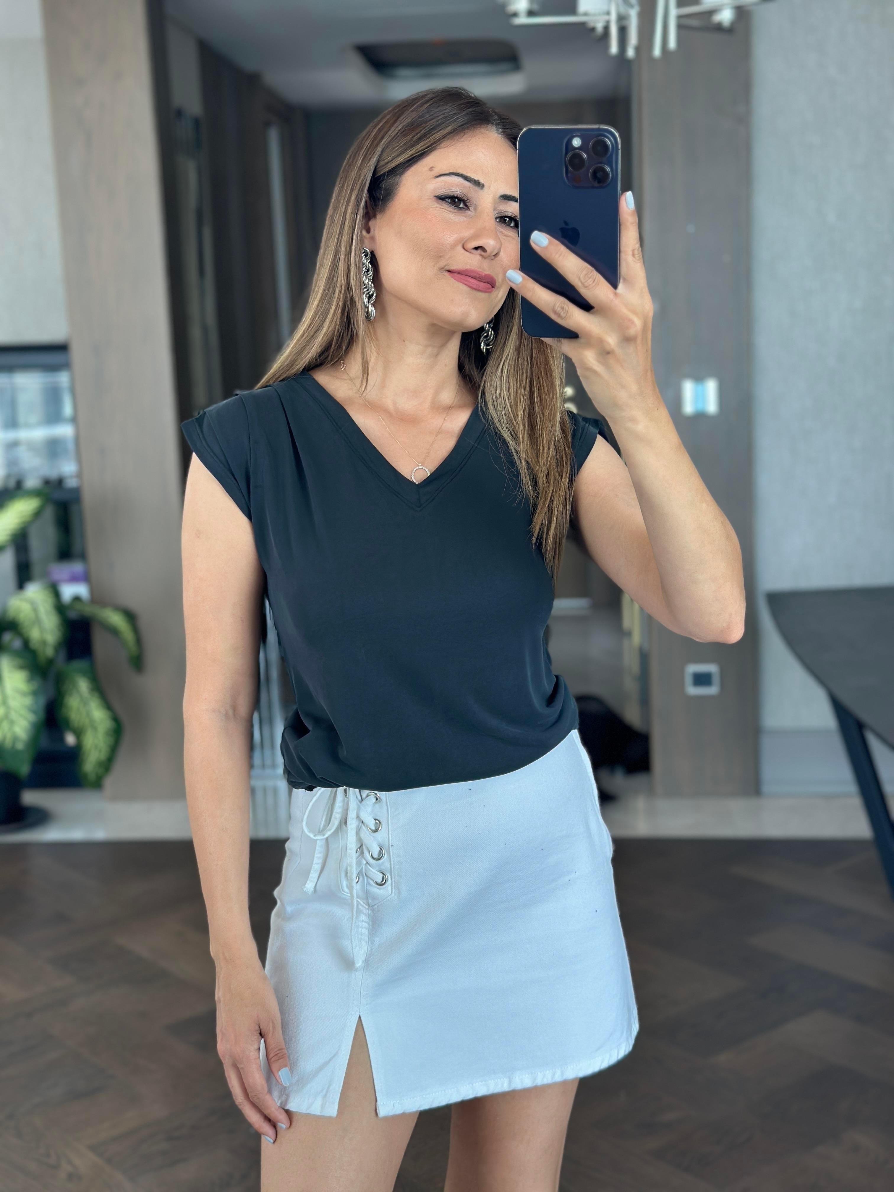 Koyu Antrasit V Yaka Arkası Dikişli Modal Kadın T-Shirt