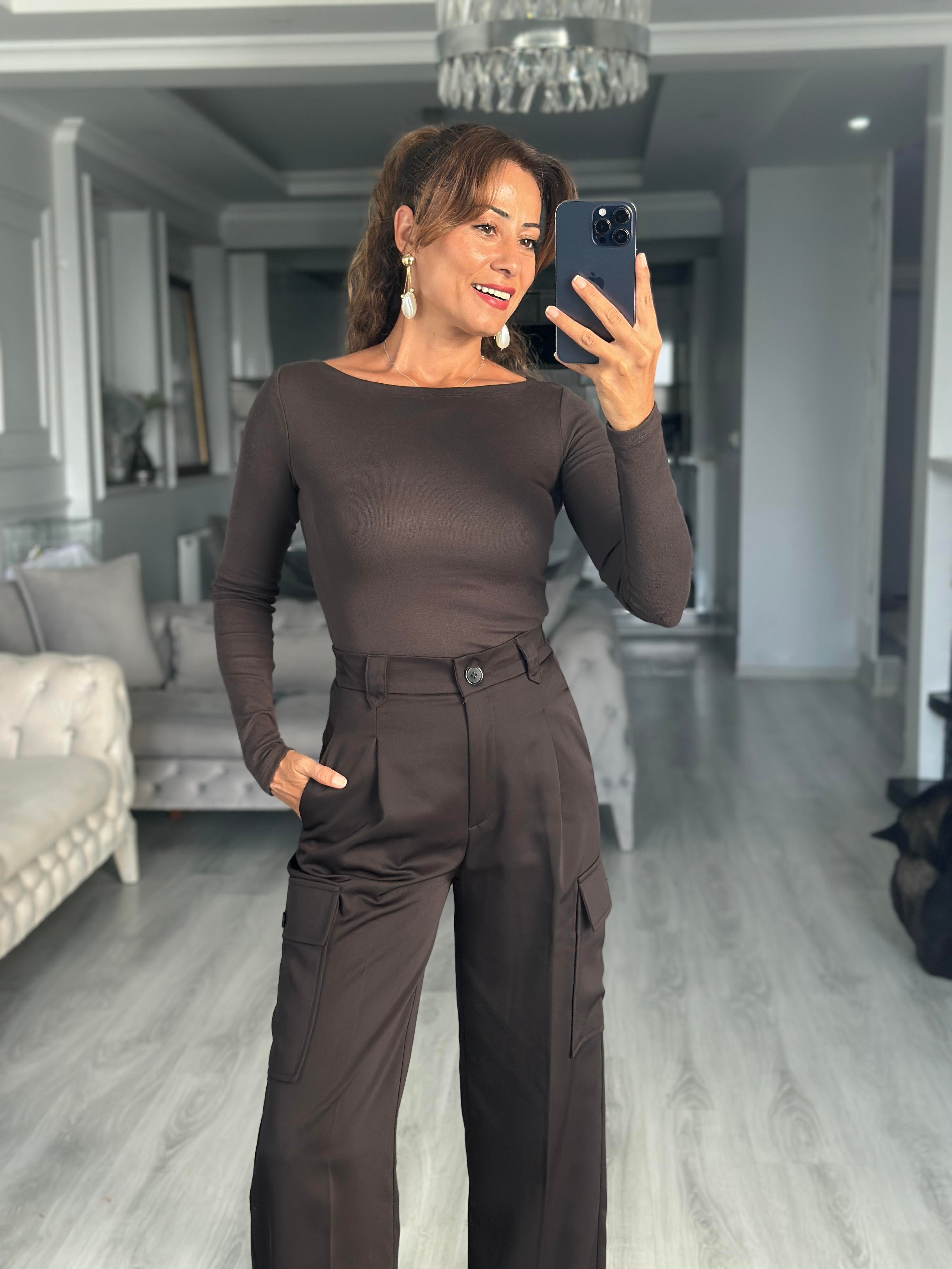 Koyu Kahverengi Kayık Yaka Uzun Kollu Top Kadın Bluz