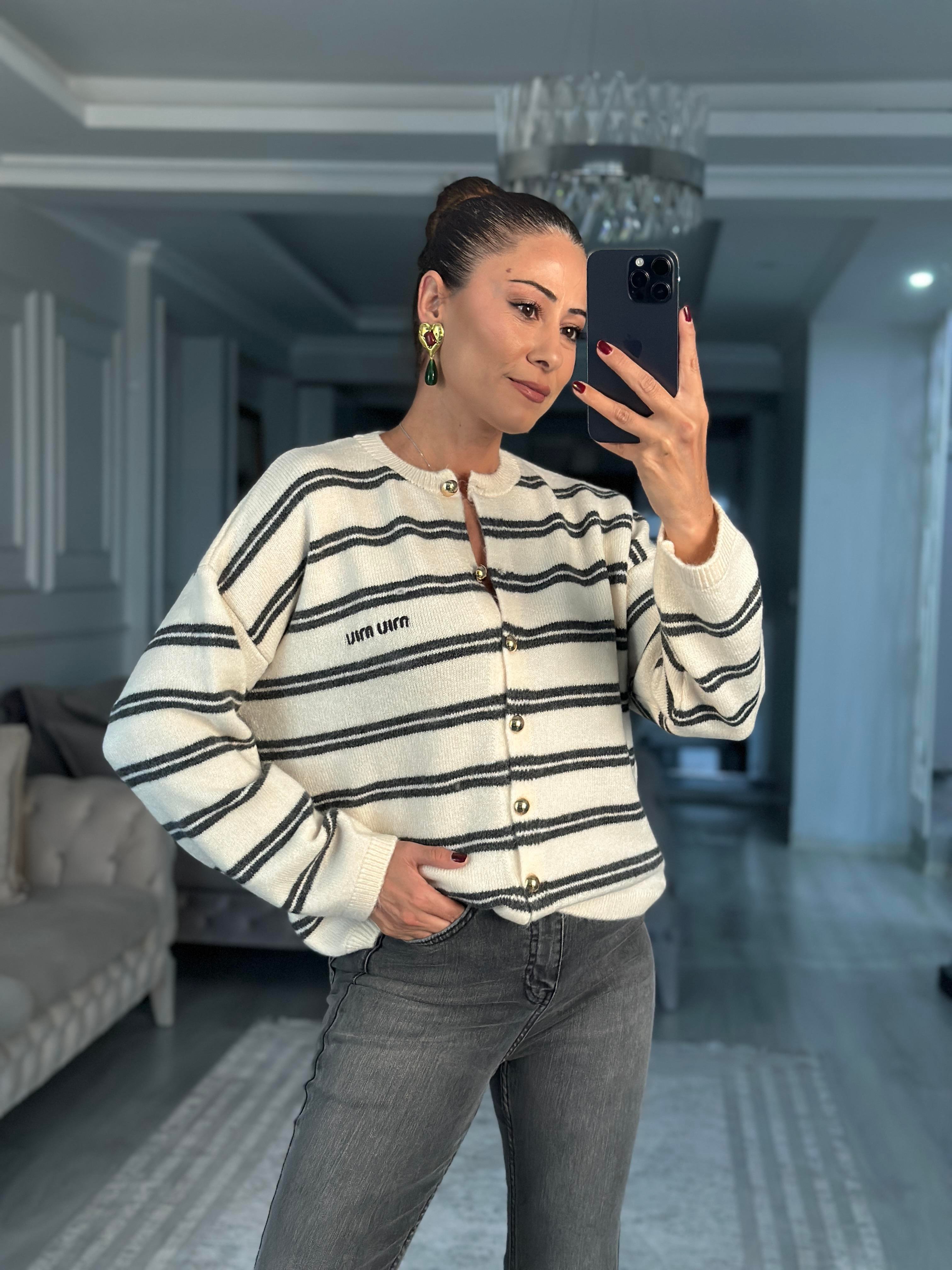 Krem Antrasit Şeritli Düğmeli Kadın Triko Hırka