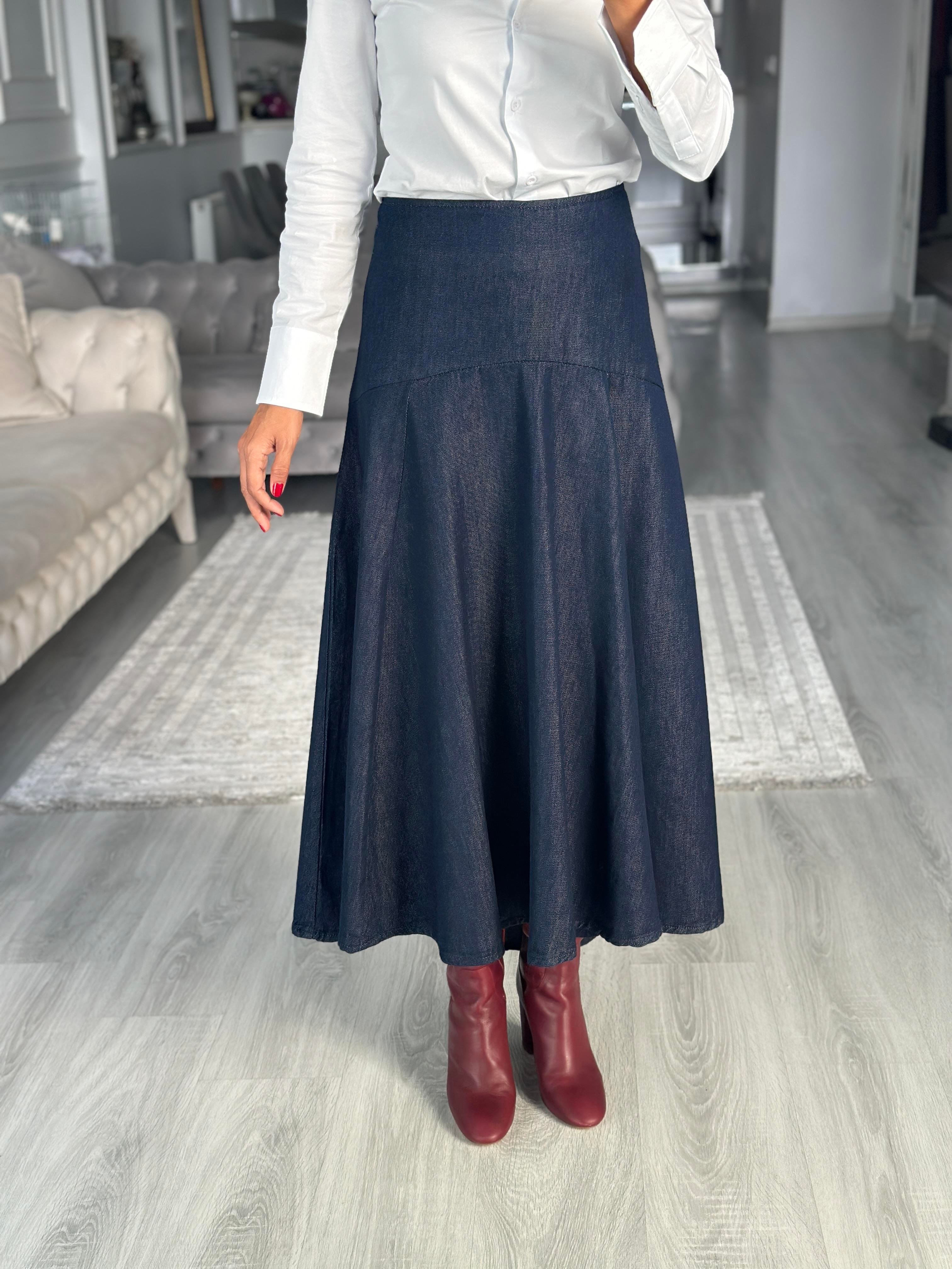 Lacivert  Arkası Fermuarlı Midi Boy Kadın Denim Etek