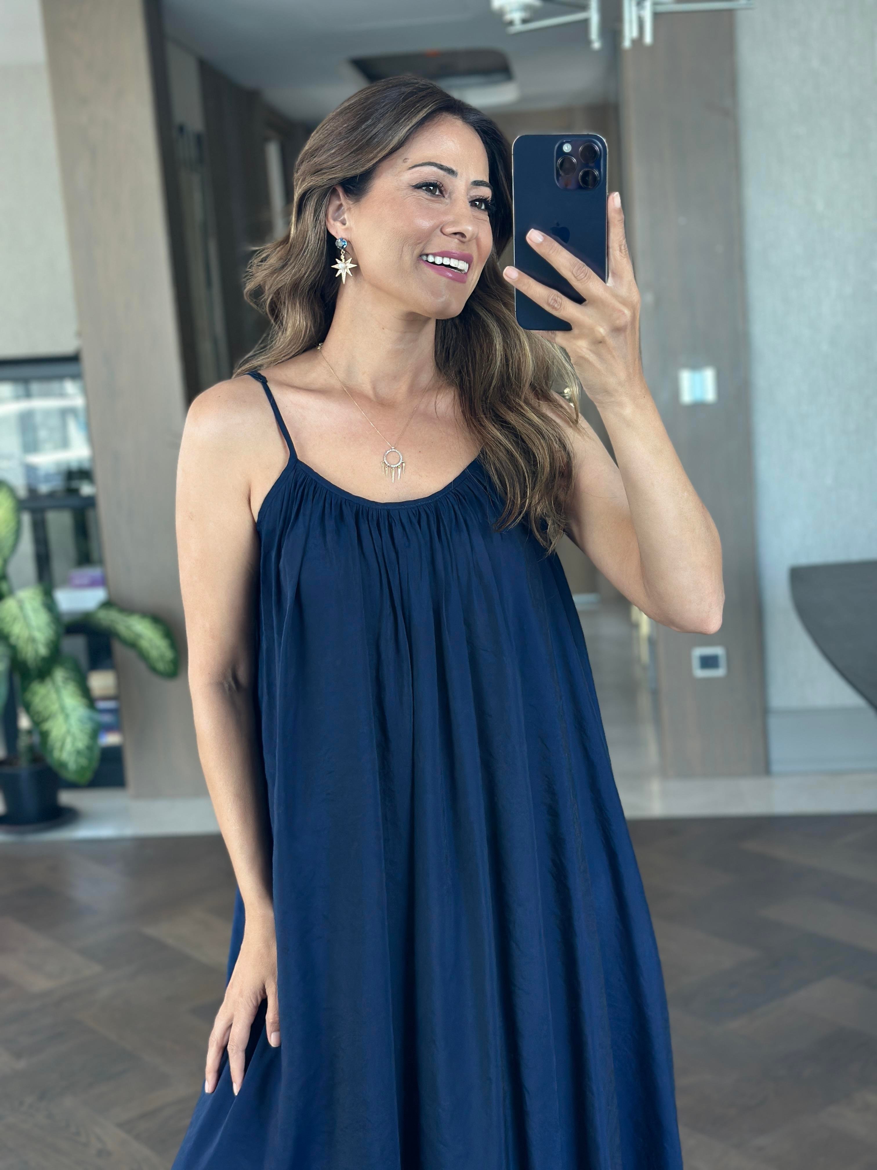 Lacivert Ayarlanabilir Askılı Astarlı Salaş Maksi Boy Kadın Elbise