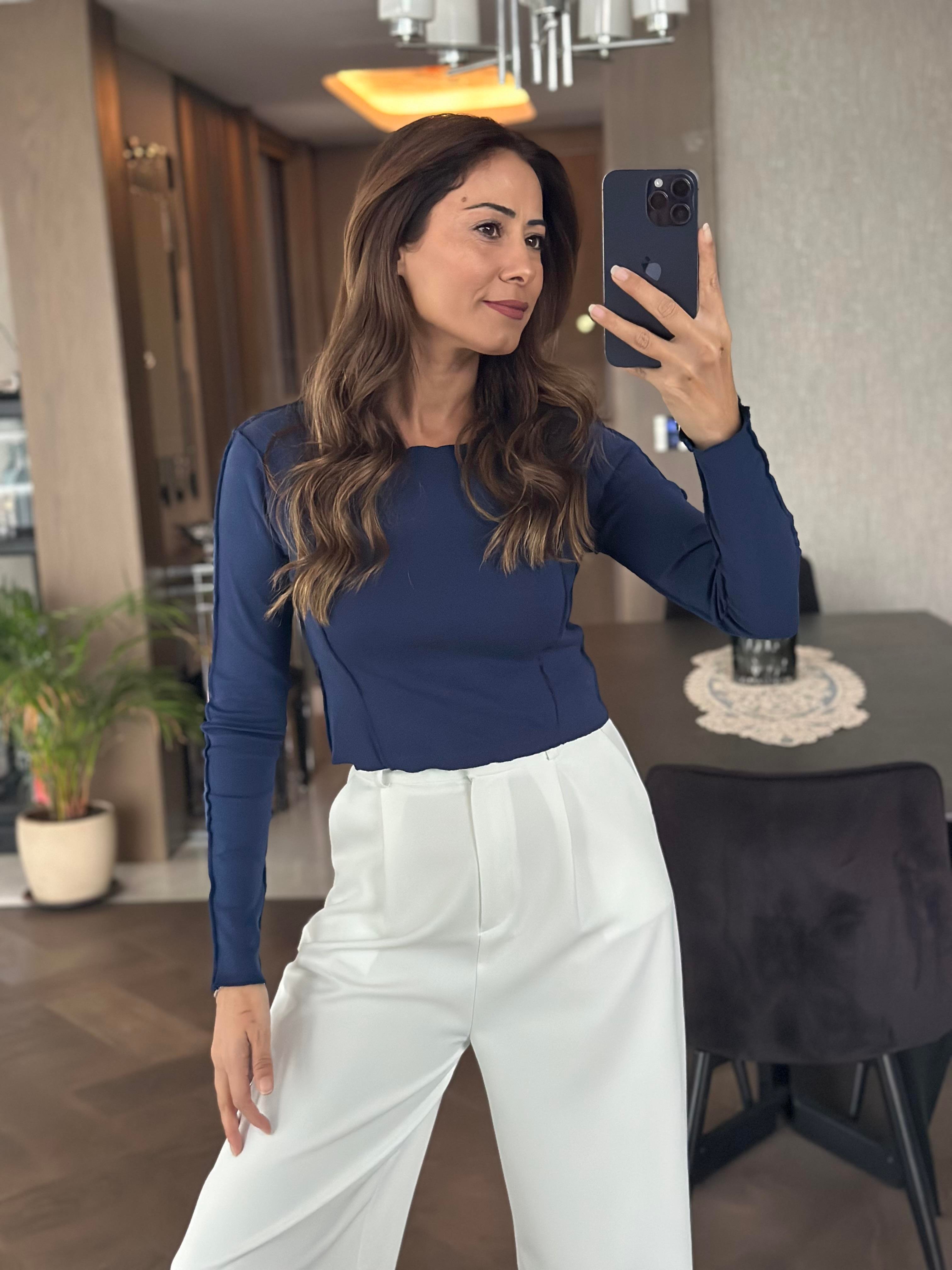 Lacivert Bisiklet Yaka Ters Dikişli Uzun Kol Kadın Crop Body