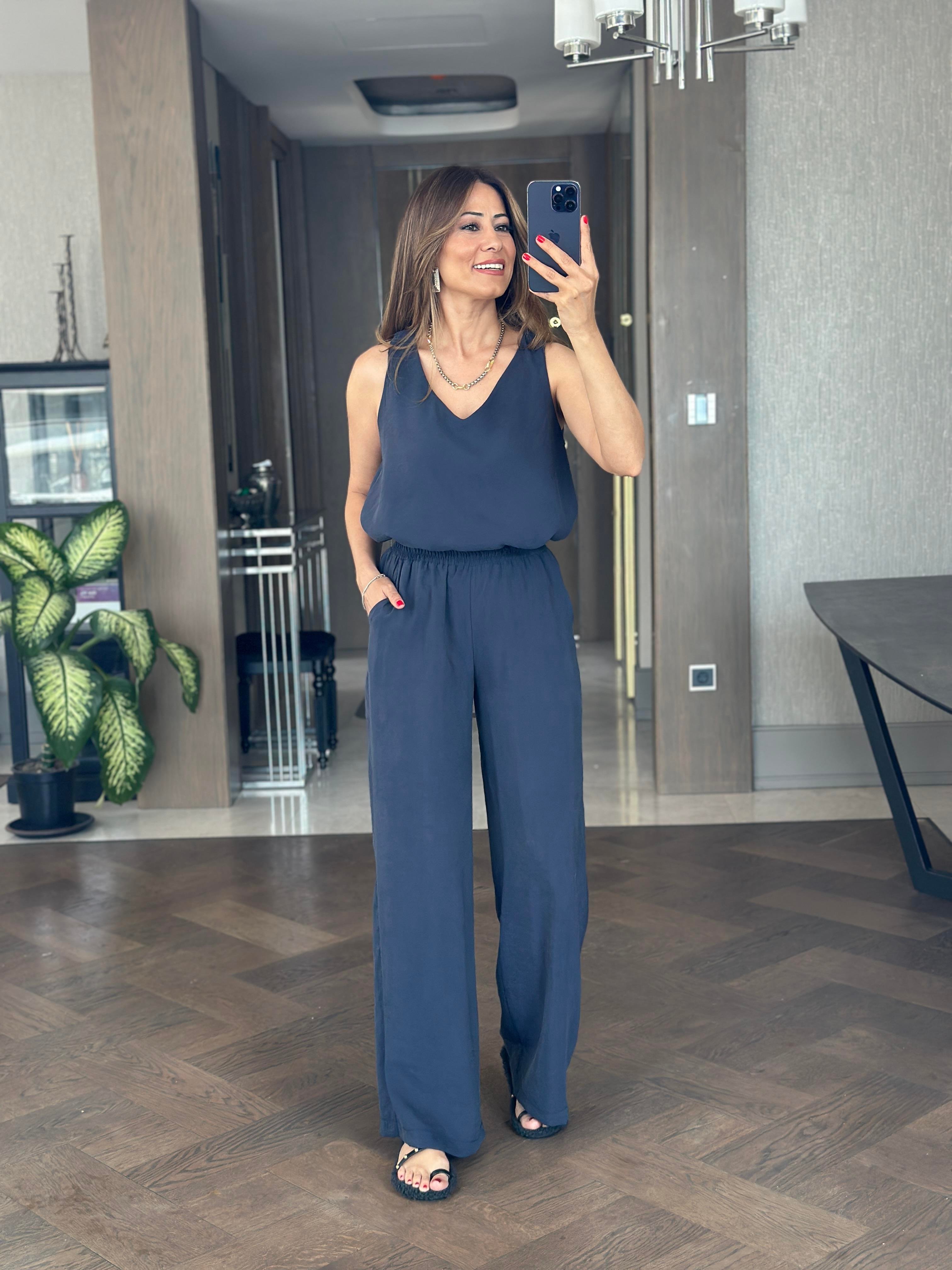 Lacivert V Yaka Bluz Bol Paça Pantolon Kadın Alt Üst Takım