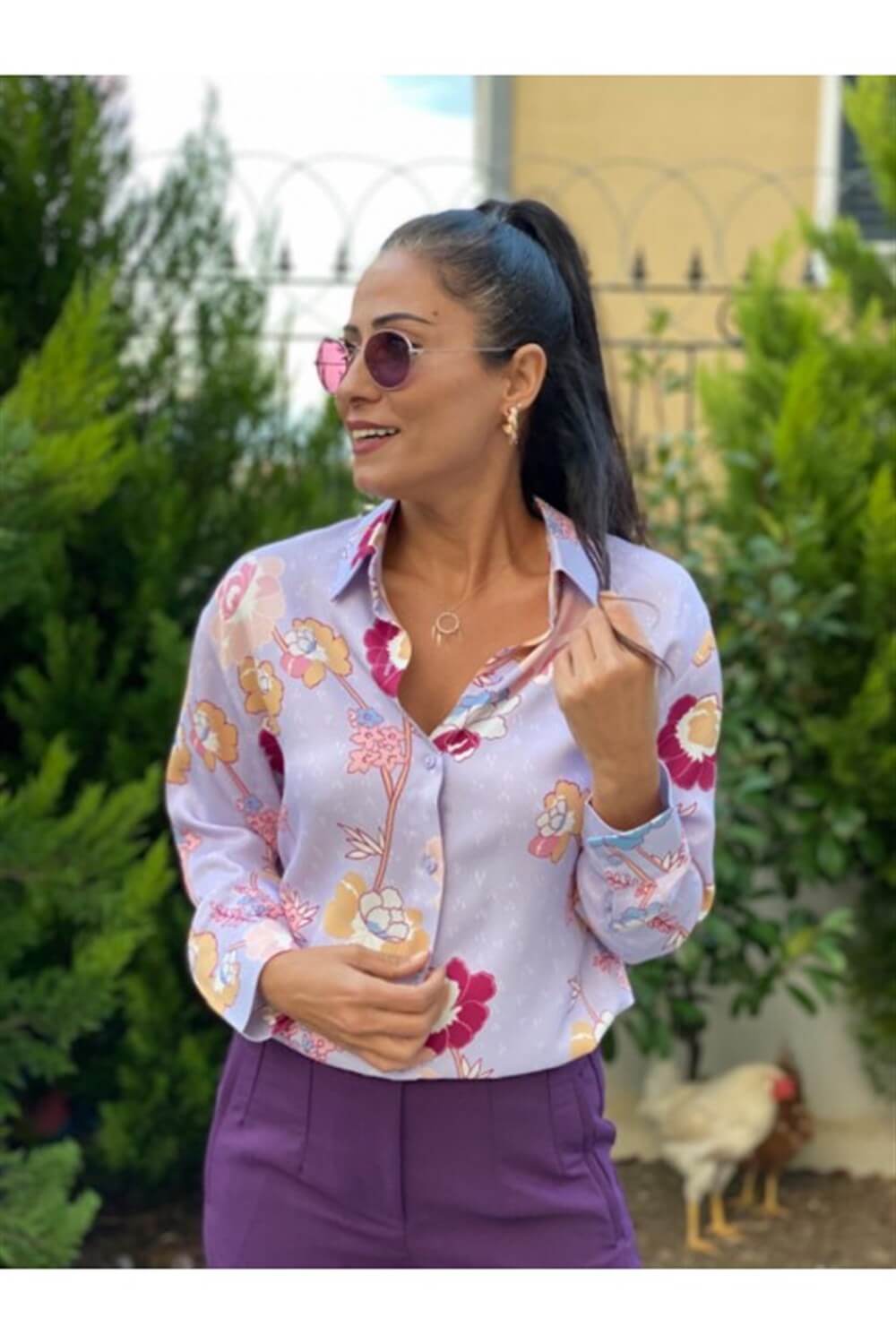 Lila Çiçekli Saten Gömlek 