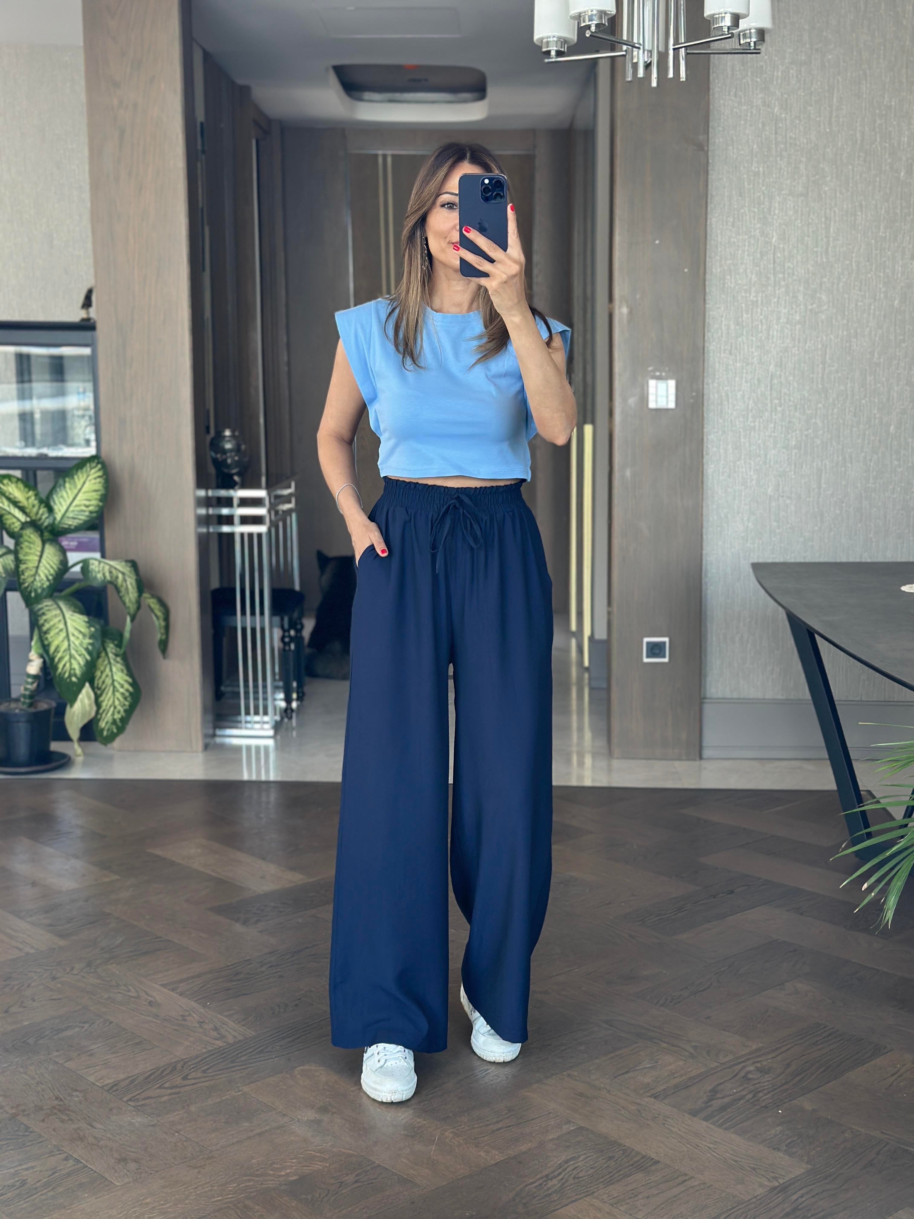 Mavi Vatka Görünümlü Sıfır Kol Kadın Crop Body