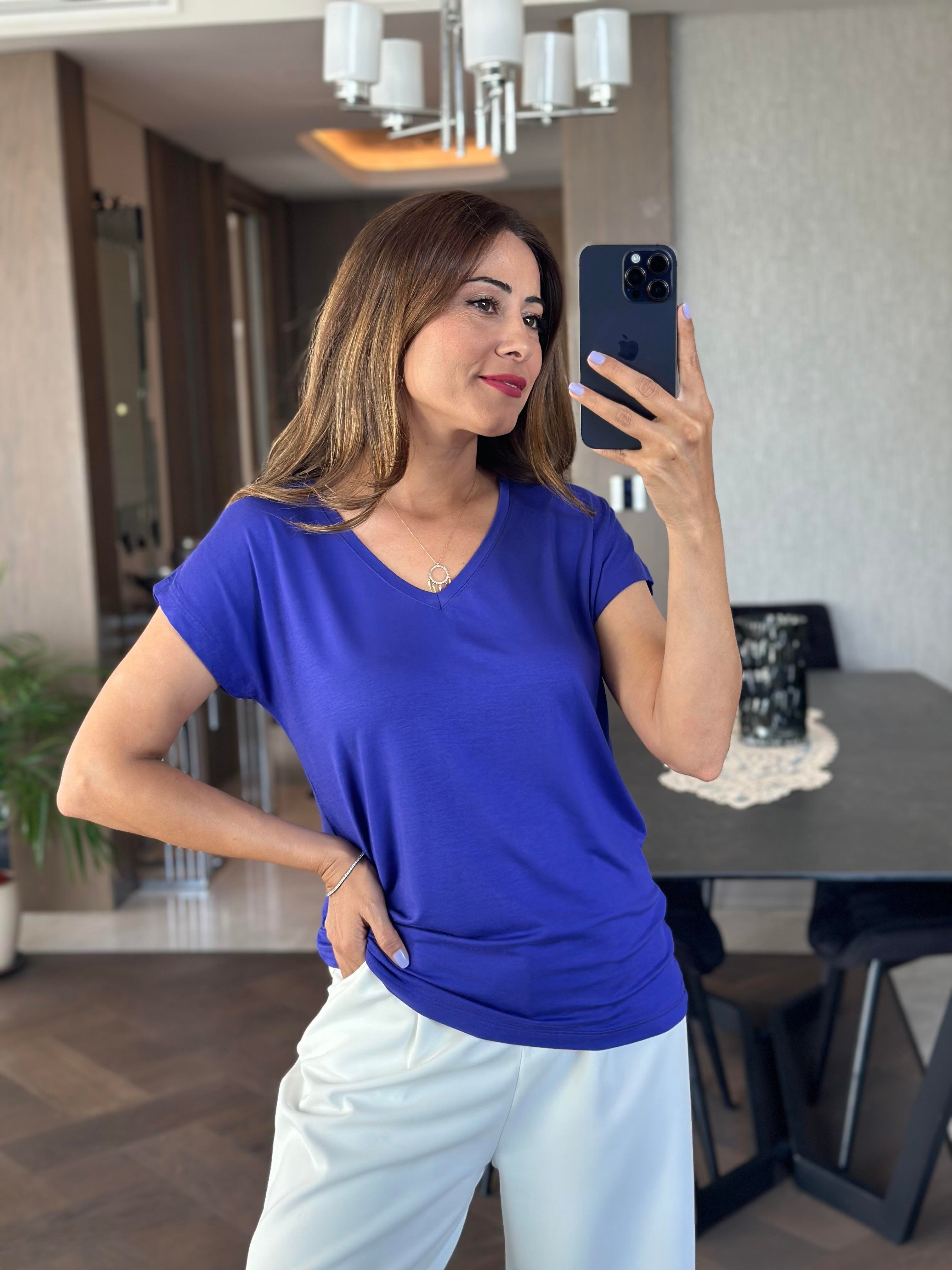 Mor V Yaka Kısa Yarasa Kol Basic Kadın T-Shirt