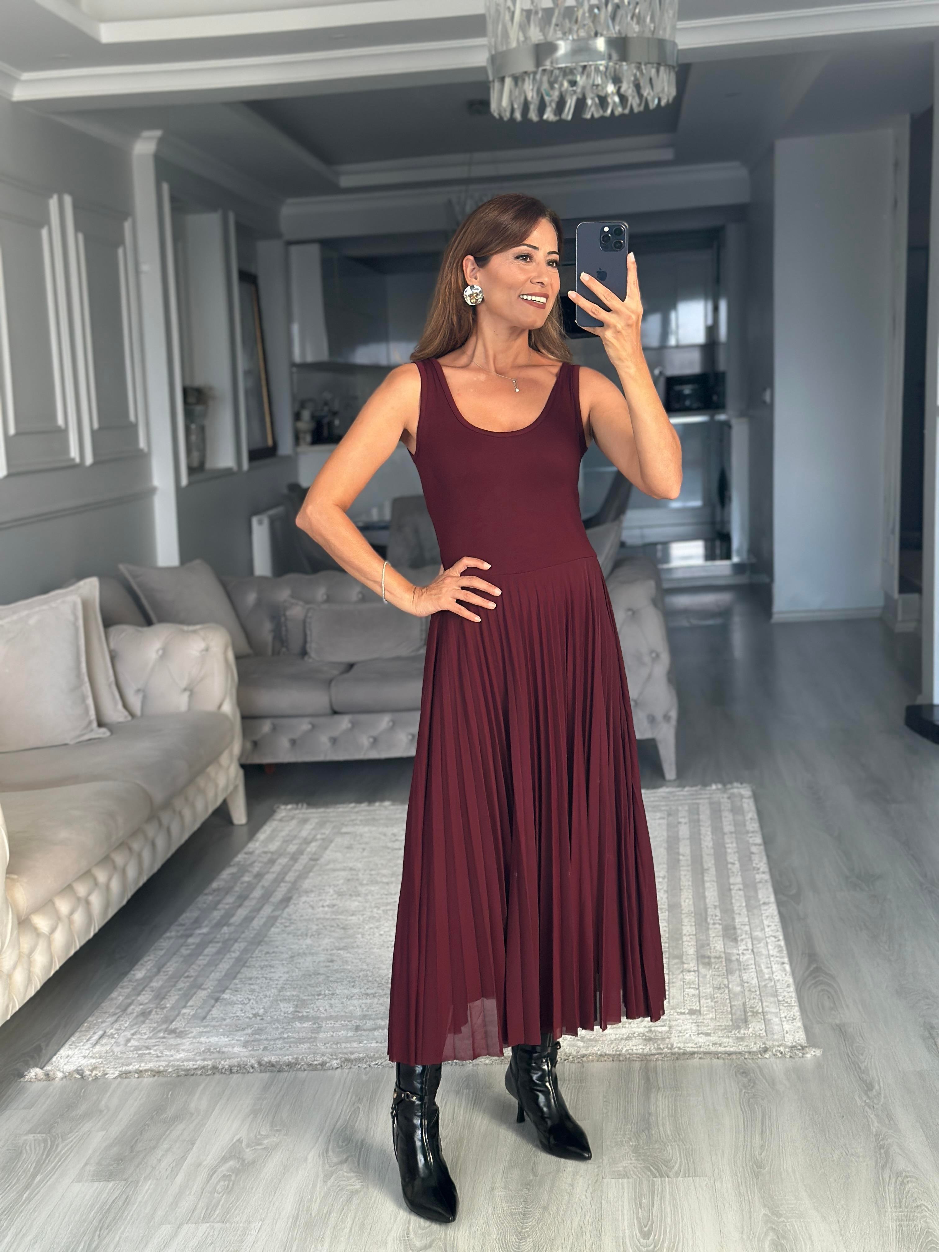 Mürdüm Bluzlu Piliseli Midi Boy Kadın İkili Elbise