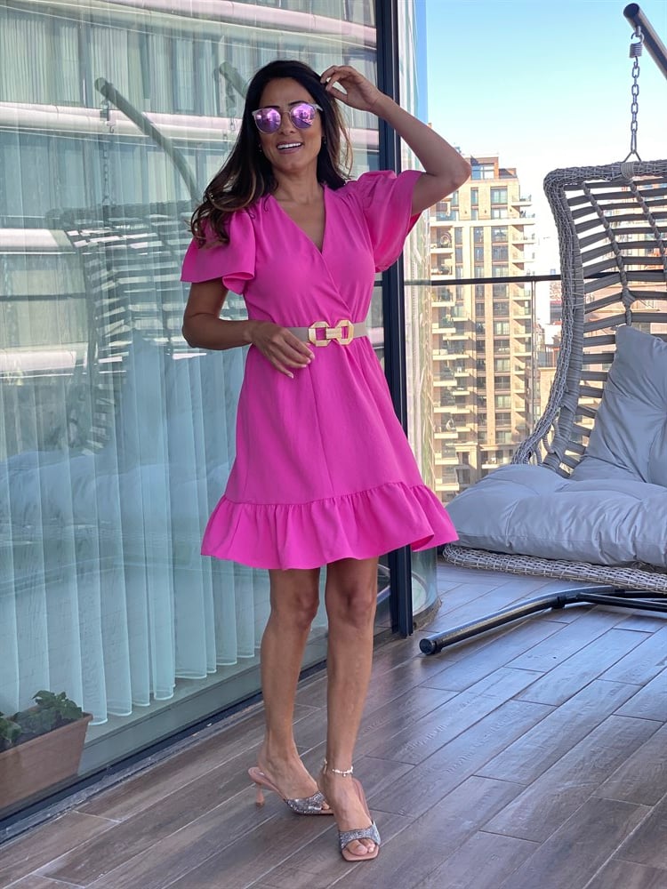 Pembe Eteği Ve Kolları Volanlı Belden Lastikli Kadın Elbise